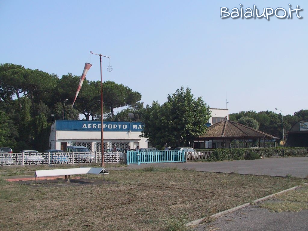 https://www.baialupo.com/gallery/2003-08-zingarata/res63606.jpg