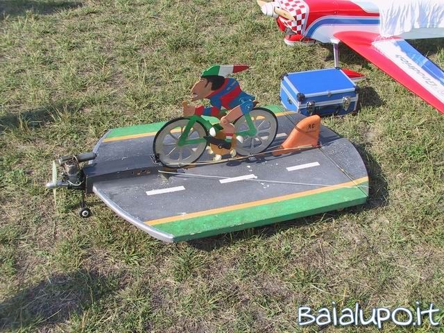 https://www.baialupo.com/gallery/2003-09-calcinate/res56035.jpg