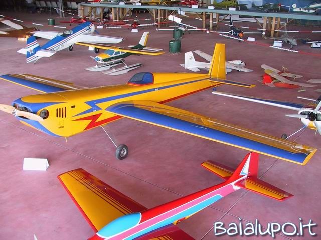 https://www.baialupo.com/gallery/2003-09-calcinate/res56041.jpg