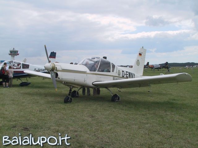 https://www.baialupo.com/gallery/2004-06-magdeburg/res23627.jpg