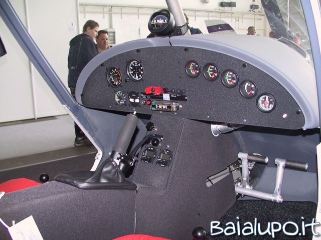 https://www.baialupo.com/gallery/2004-06-magdeburg/res23656.jpg