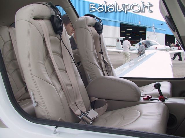 https://www.baialupo.com/gallery/2004-06-magdeburg/res23680.jpg