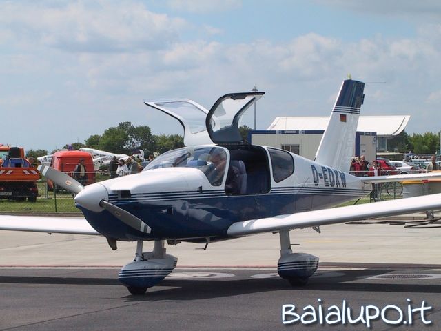 https://www.baialupo.com/gallery/2004-06-magdeburg/res23709.jpg