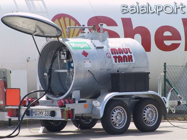https://www.baialupo.com/gallery/2004-06-magdeburg/res23714.jpg