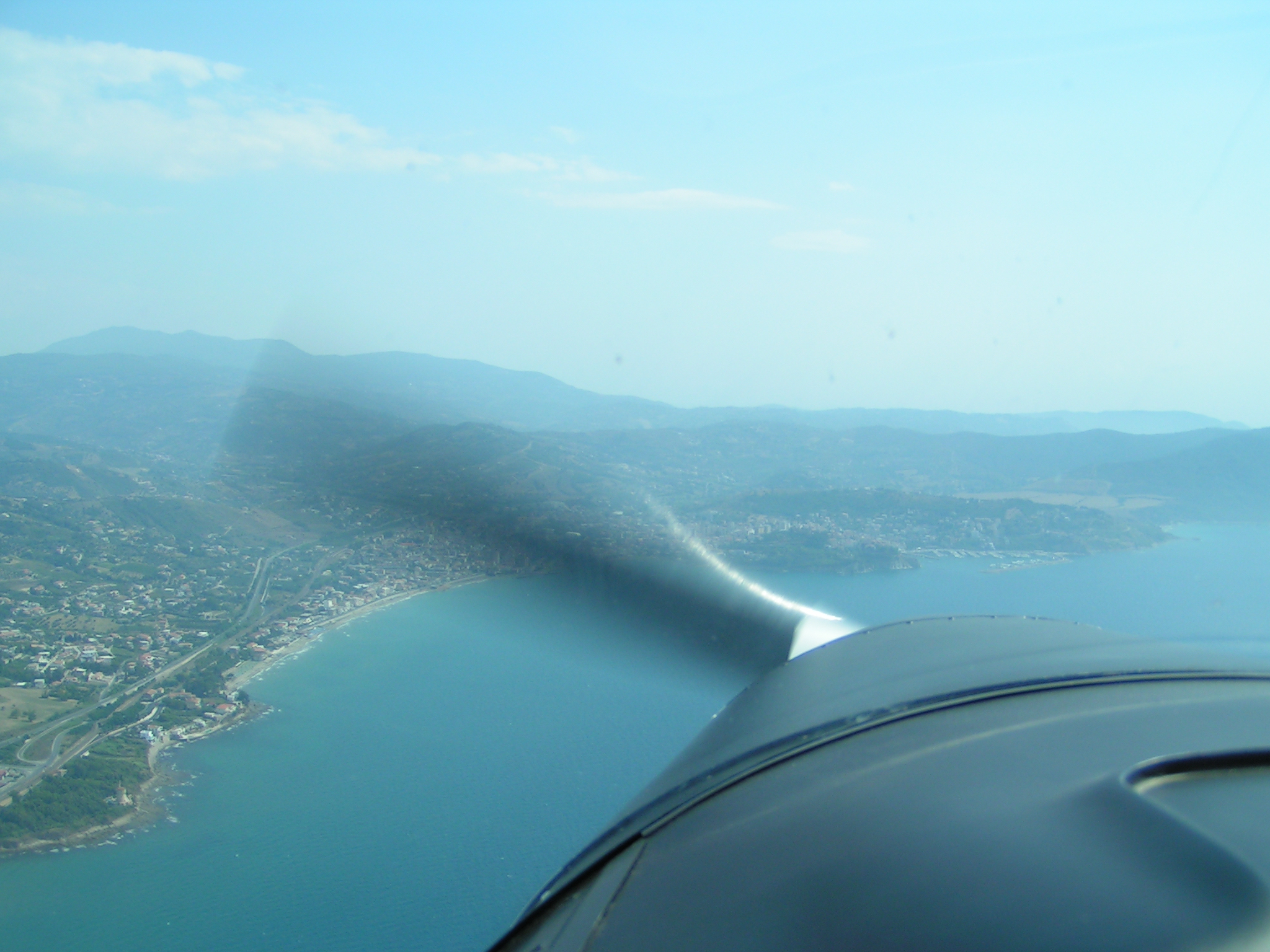https://www.baialupo.com/gallery/2004-08-cefalu/2004_07_31_15_20_00S.jpg