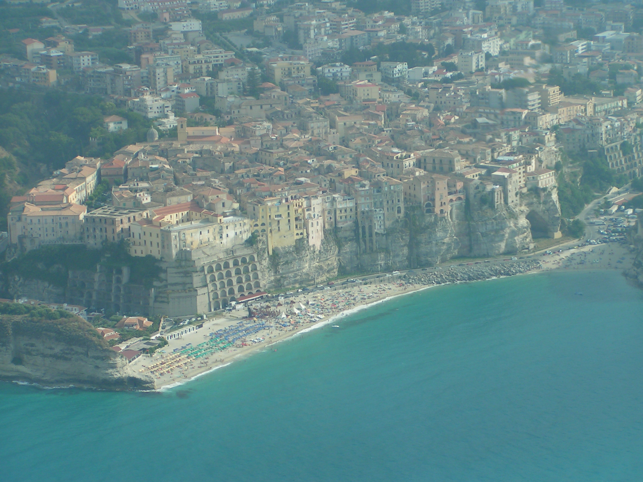 https://www.baialupo.com/gallery/2004-08-cefalu/2004_07_31_17_40_35S.jpg