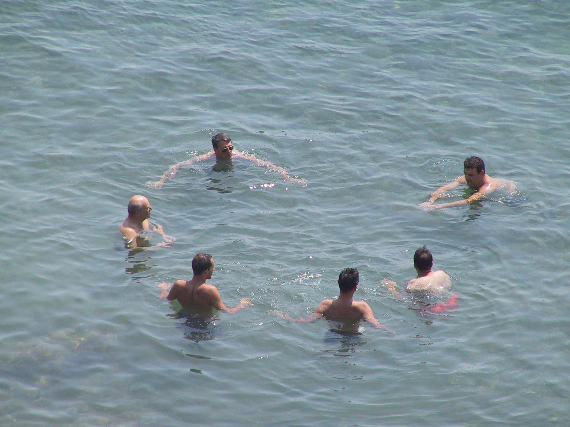 https://www.baialupo.com/gallery/2004-08-cefalu/2004_08_01_11_30_55I.jpg