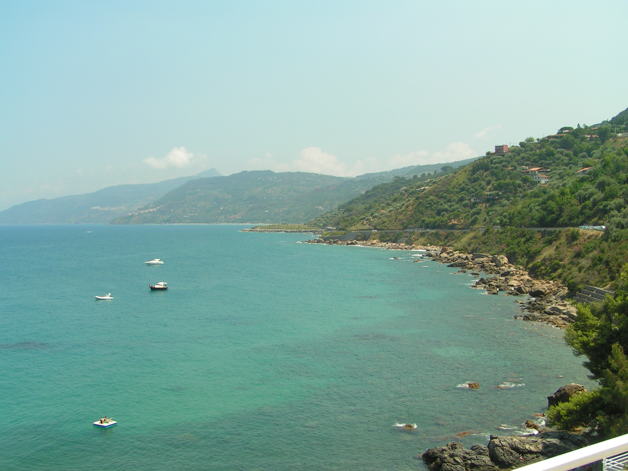 https://www.baialupo.com/gallery/2004-08-cefalu/2004_08_01_13_59_18S.jpg