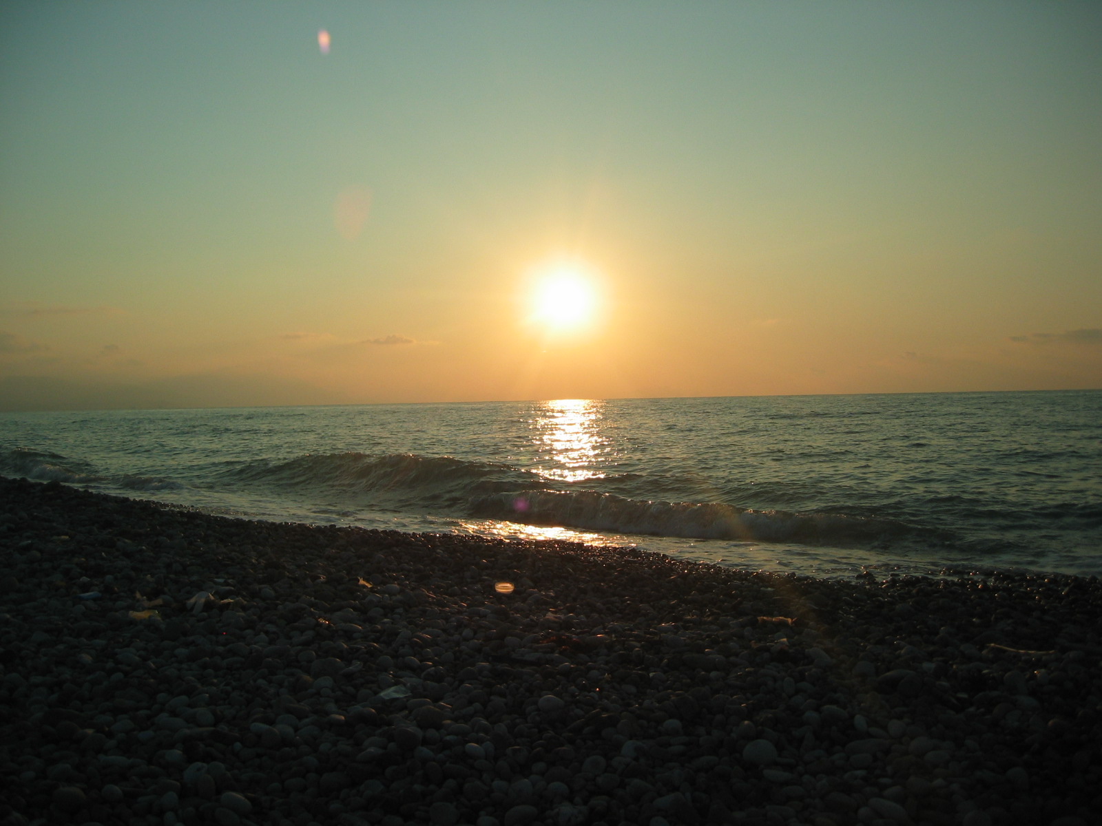 https://www.baialupo.com/gallery/2004-08-cefalu/2004_08_01_19_45_09P.jpg