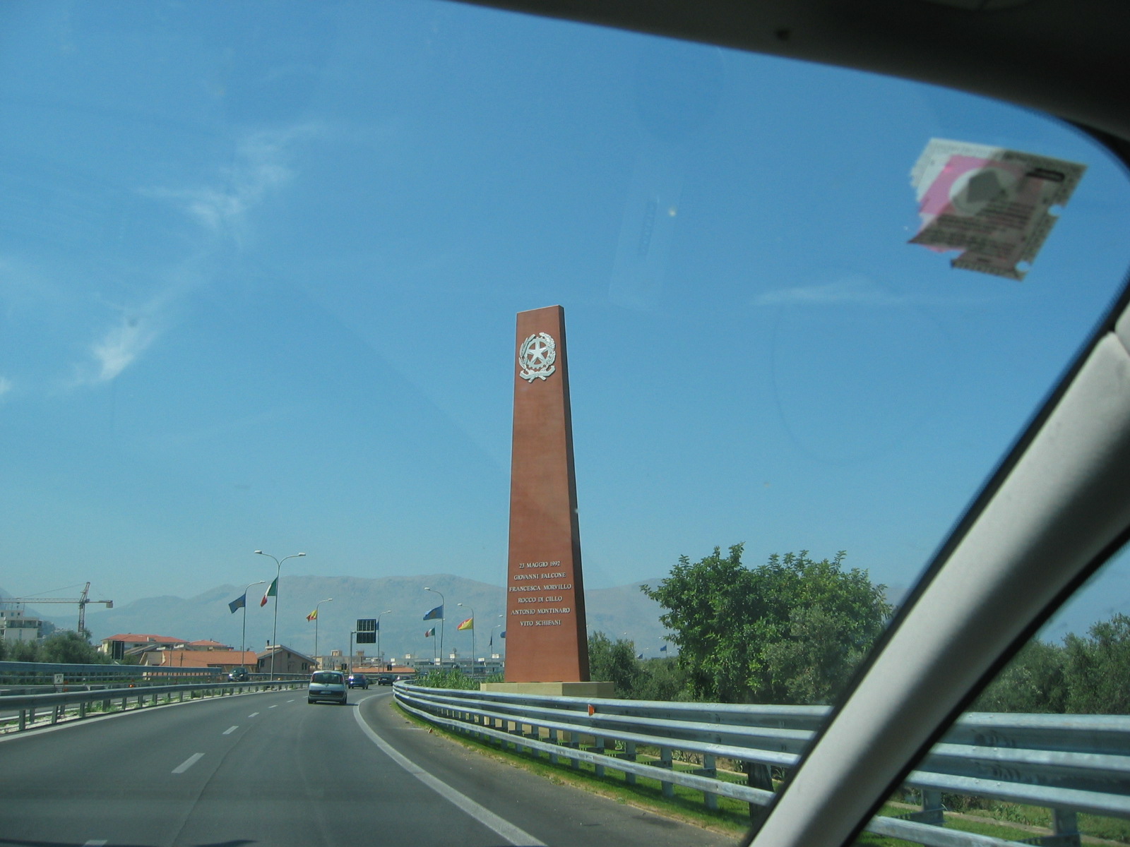 https://www.baialupo.com/gallery/2004-08-cefalu/2004_08_02_11_57_19P.jpg