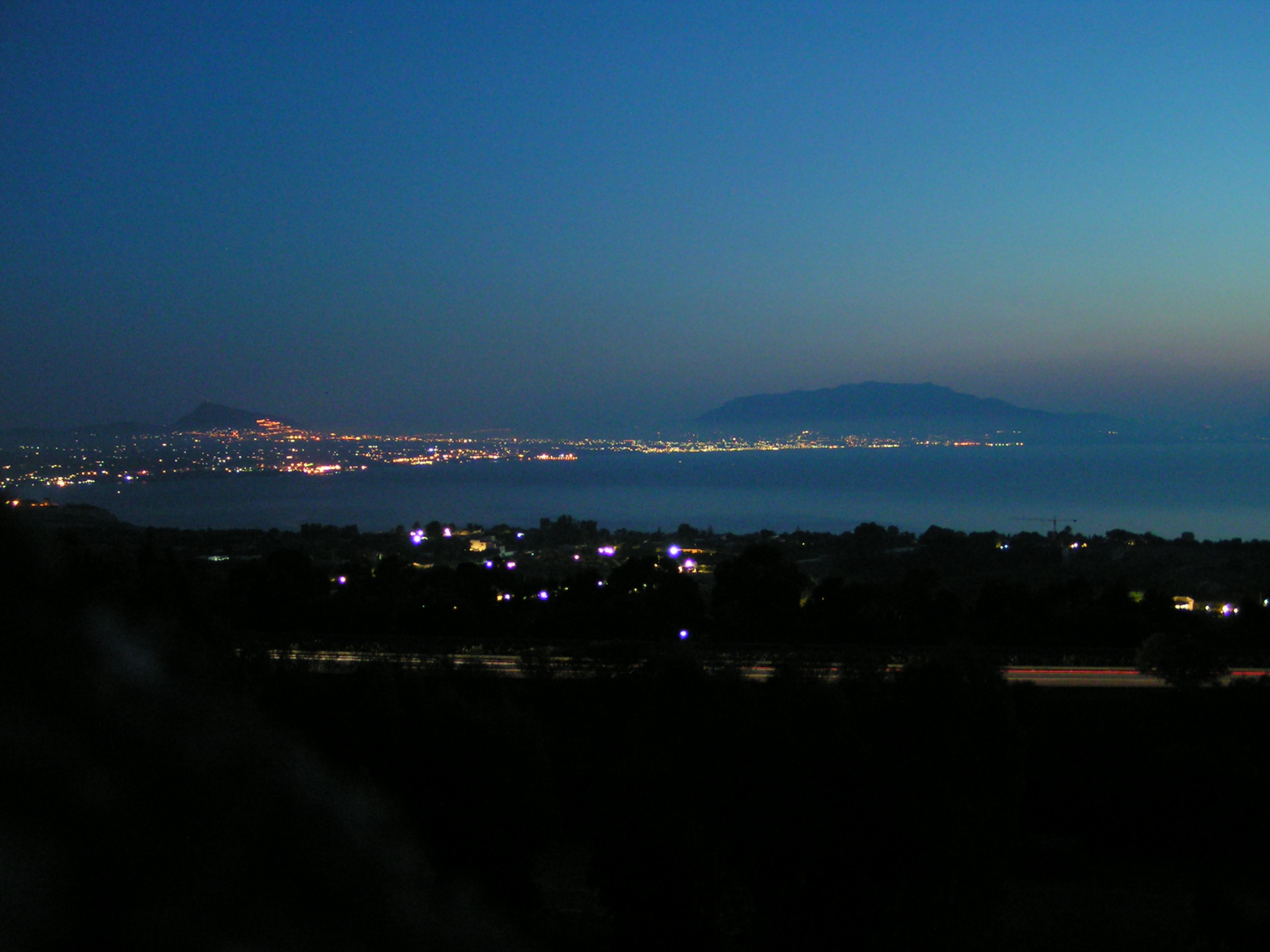 https://www.baialupo.com/gallery/2004-08-cefalu/2004_08_02_21_00_23S.jpg