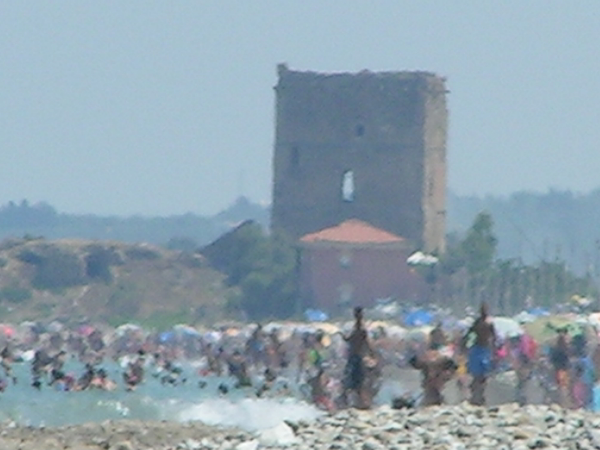 https://www.baialupo.com/gallery/2004-08-cefalu/2004_08_03_11_51_27S.jpg