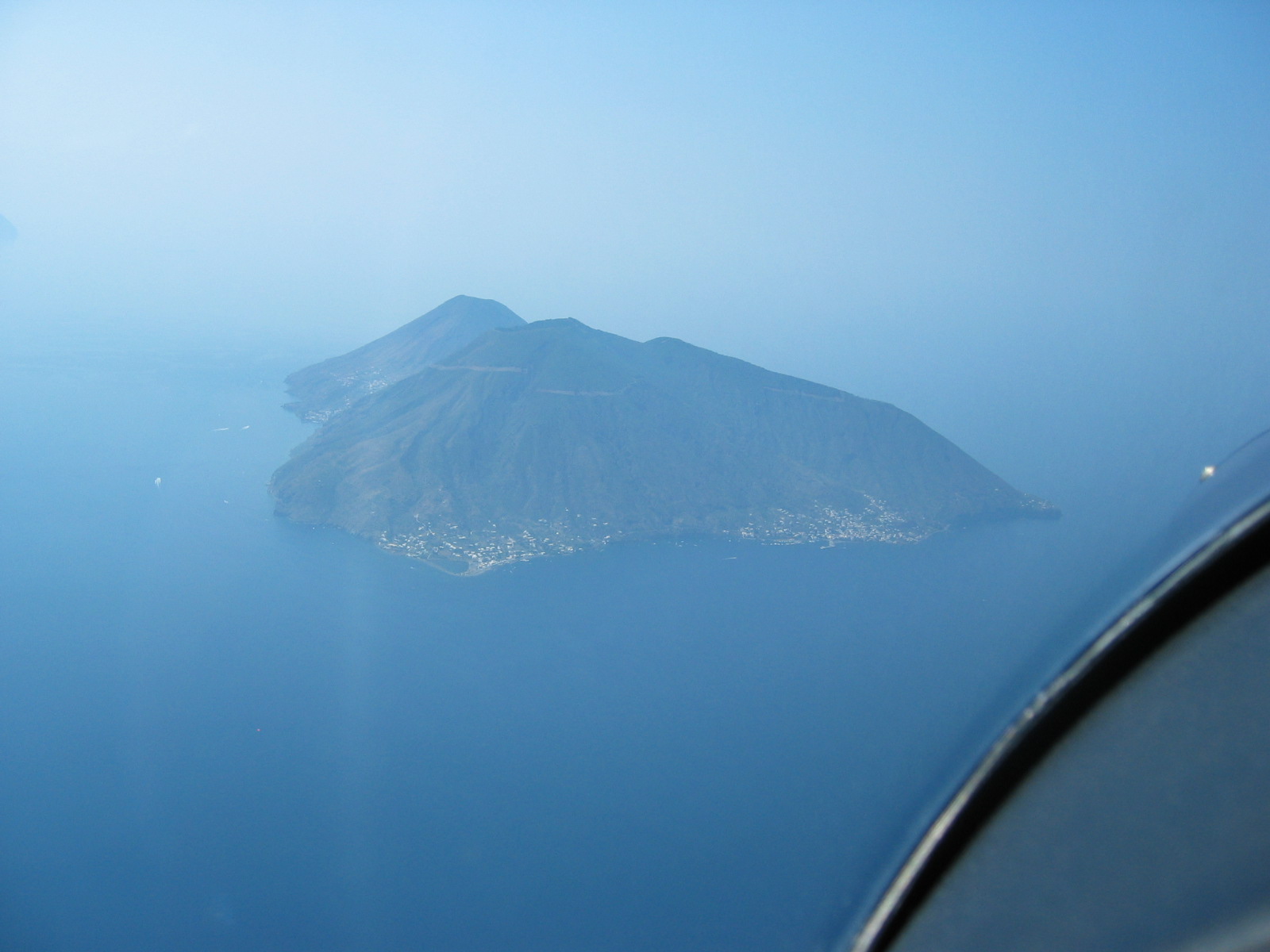 https://www.baialupo.com/gallery/2004-08-cefalu/2004_08_03_15_00_52P.jpg