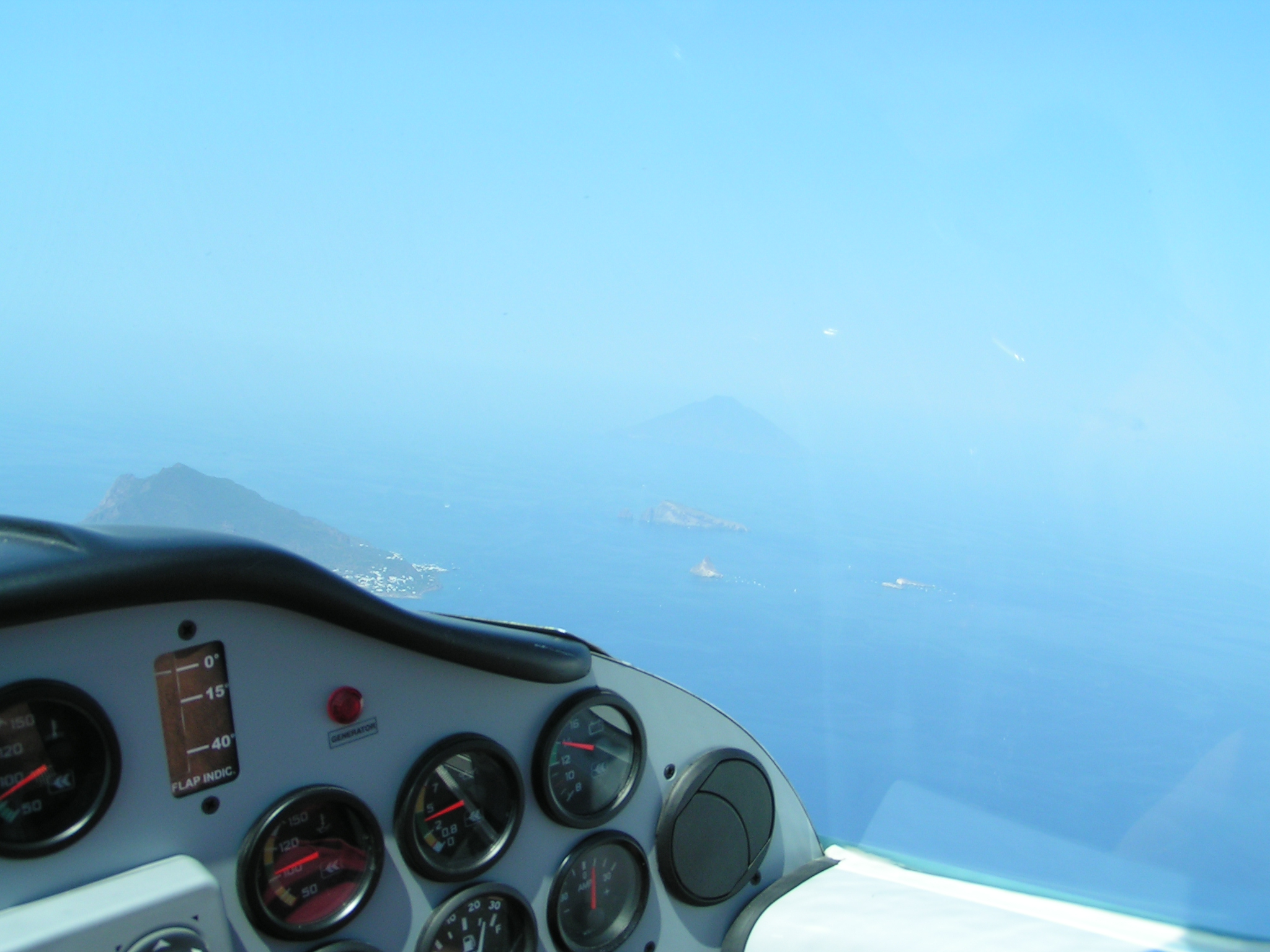 https://www.baialupo.com/gallery/2004-08-cefalu/2004_08_03_15_05_49S.jpg
