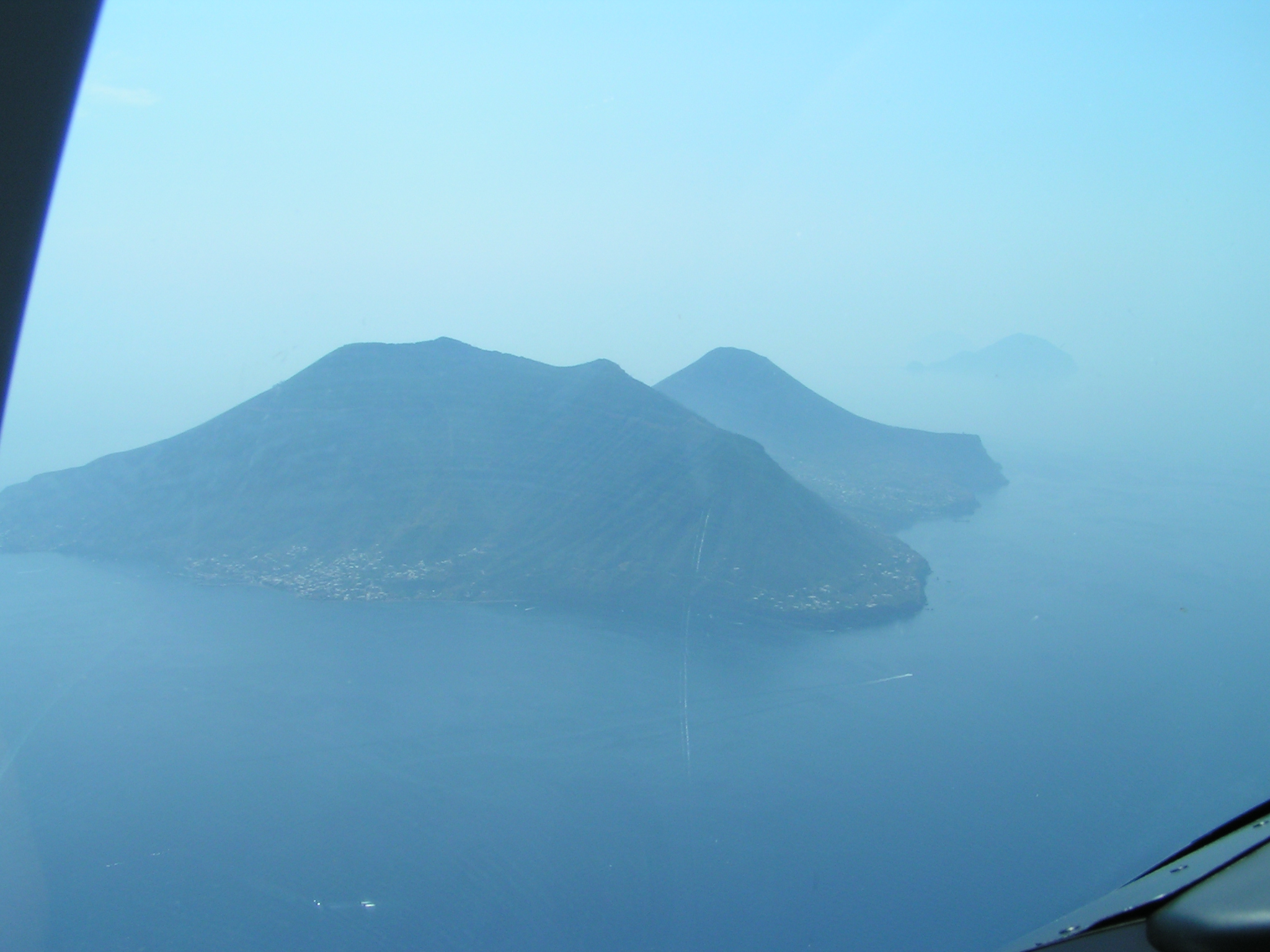 https://www.baialupo.com/gallery/2004-08-cefalu/2004_08_03_15_09_38S.jpg