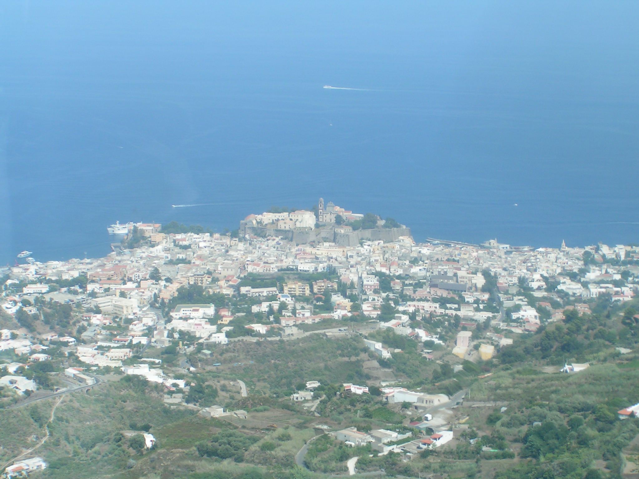 https://www.baialupo.com/gallery/2004-08-cefalu/2004_08_03_15_17_32S.jpg