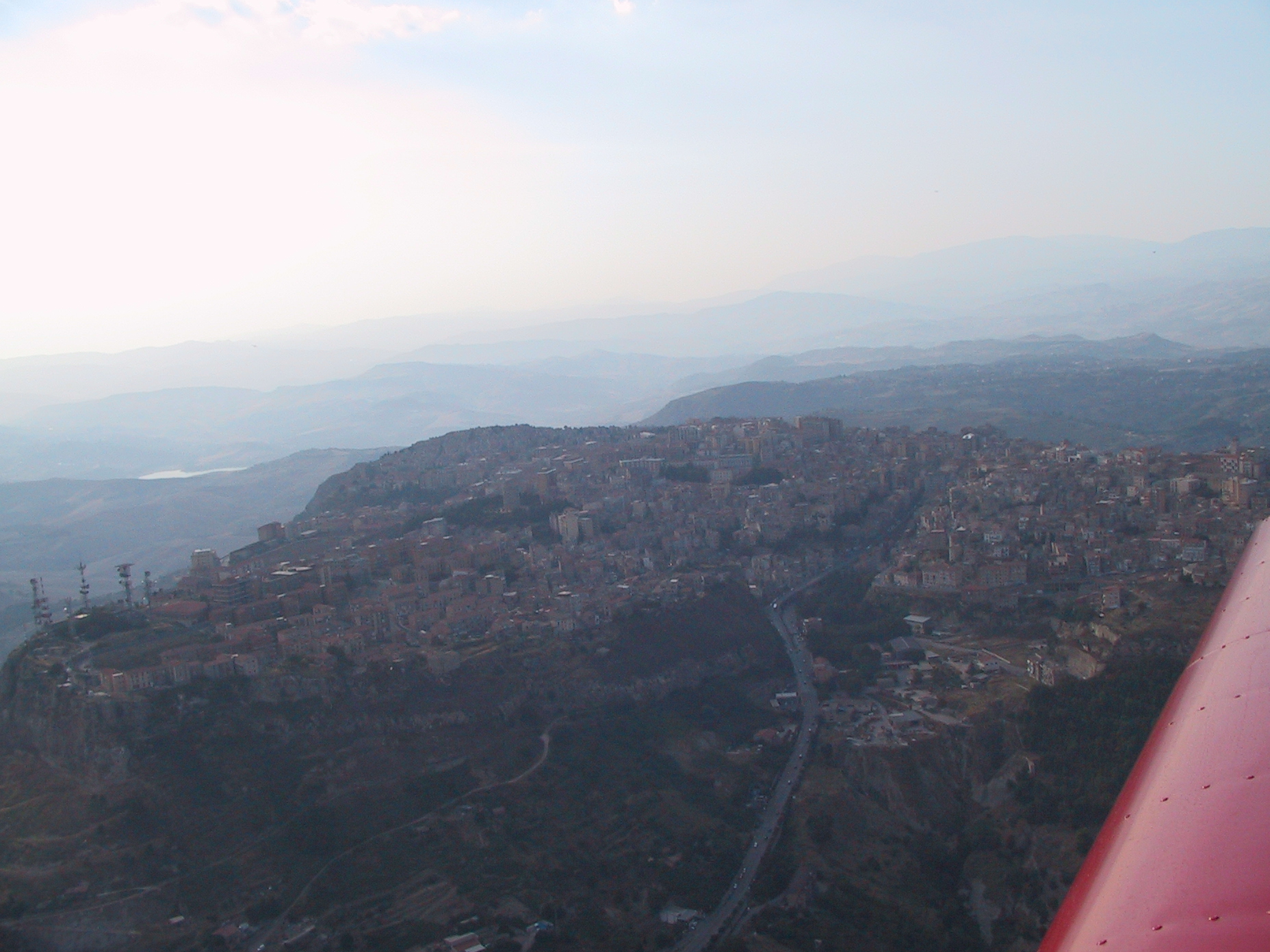 https://www.baialupo.com/gallery/2004-08-cefalu/2004_08_04_17_51_13I.jpg