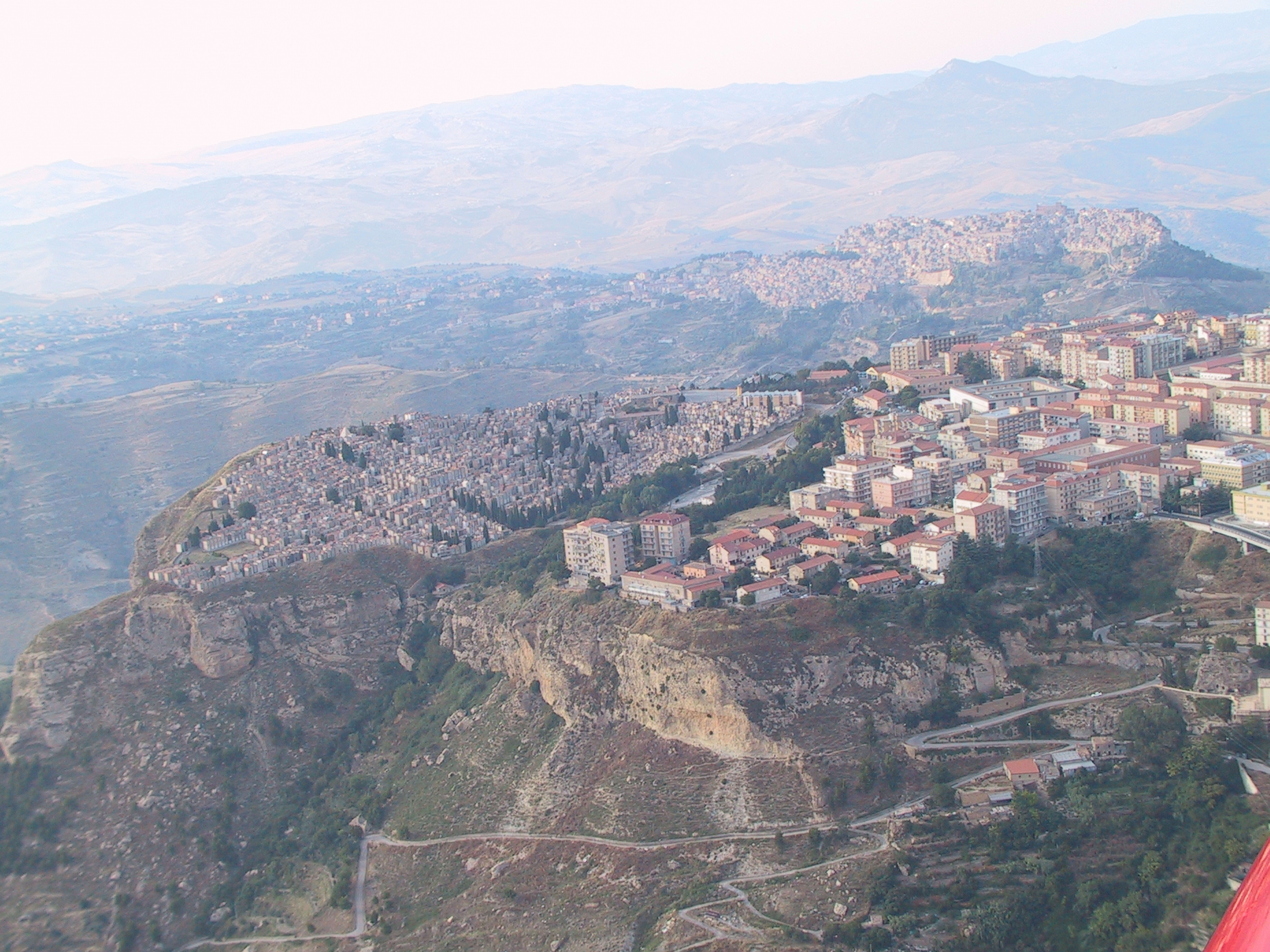 https://www.baialupo.com/gallery/2004-08-cefalu/2004_08_04_17_51_49I.jpg