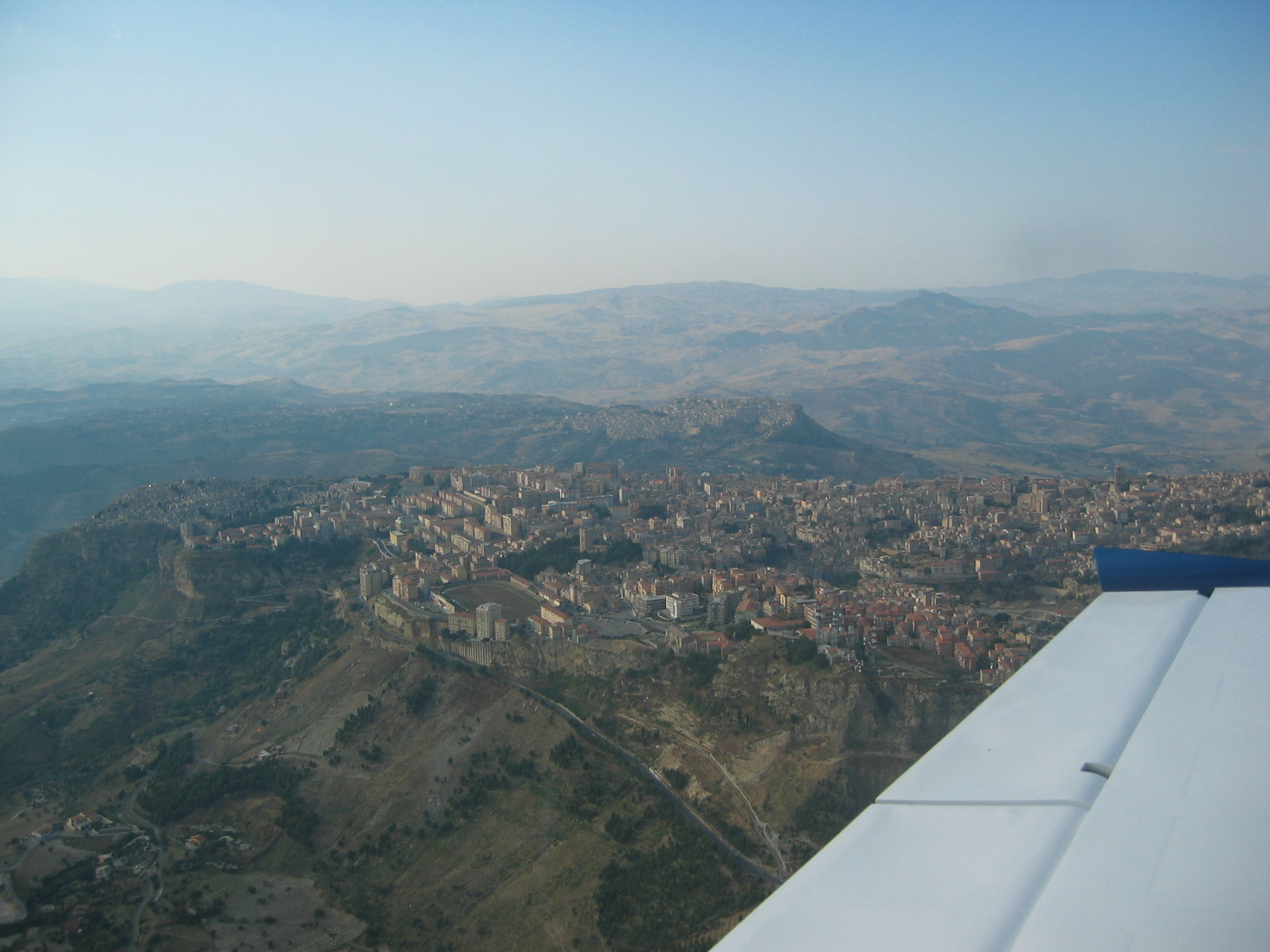 https://www.baialupo.com/gallery/2004-08-cefalu/2004_08_04_18_24_41P.jpg