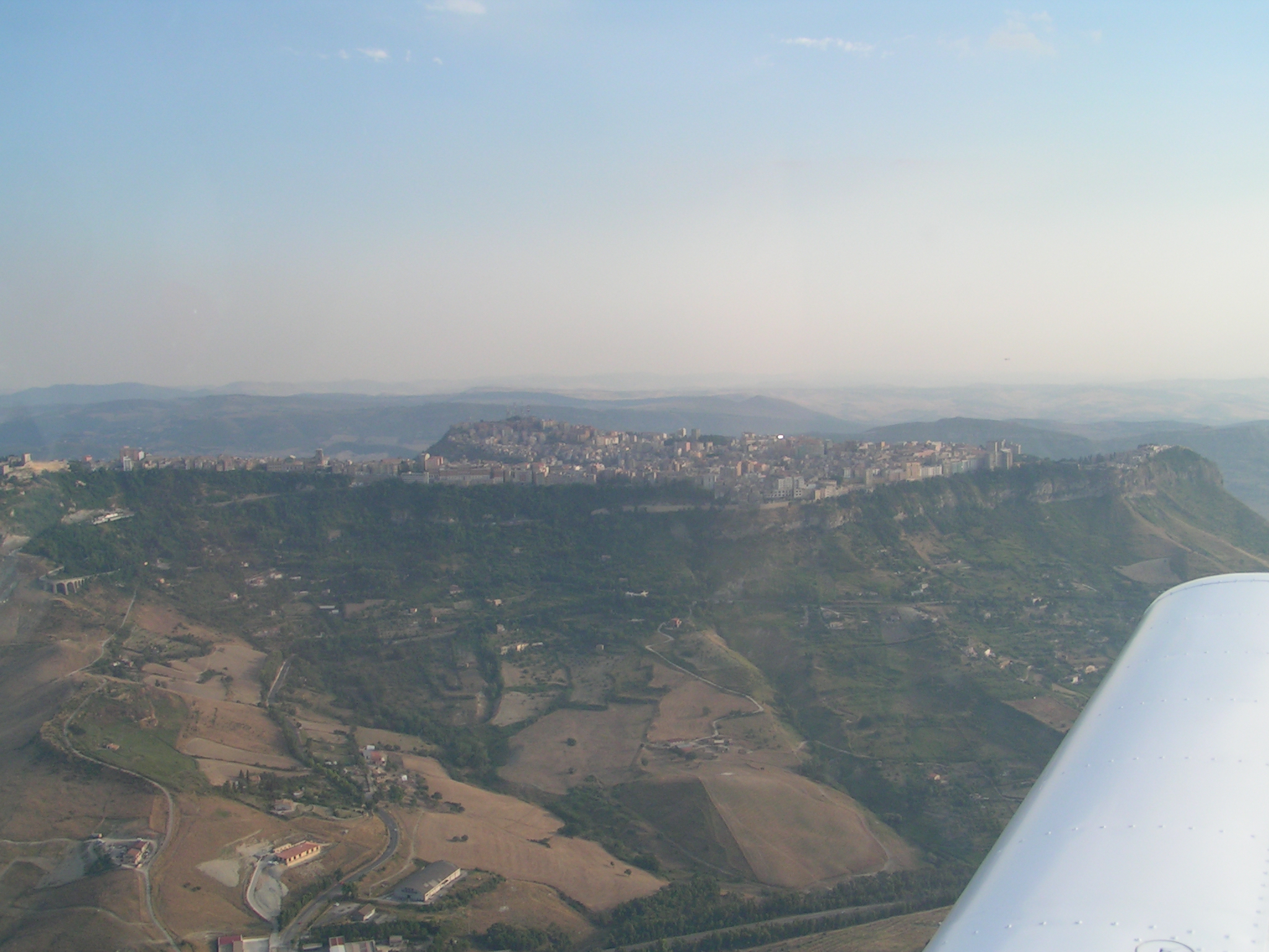 https://www.baialupo.com/gallery/2004-08-cefalu/2004_08_04_18_28_12S.jpg