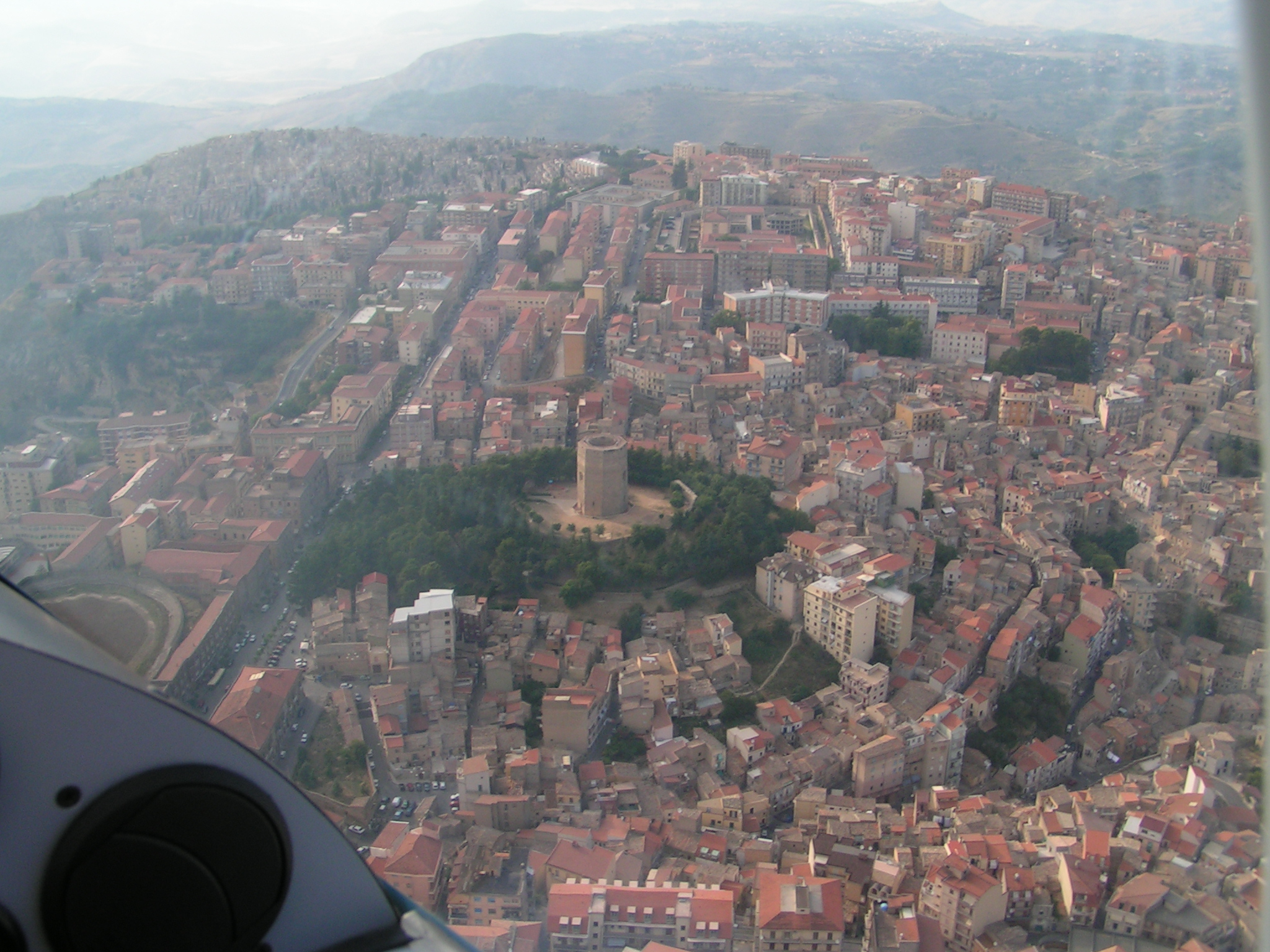 https://www.baialupo.com/gallery/2004-08-cefalu/2004_08_04_18_29_46S.jpg