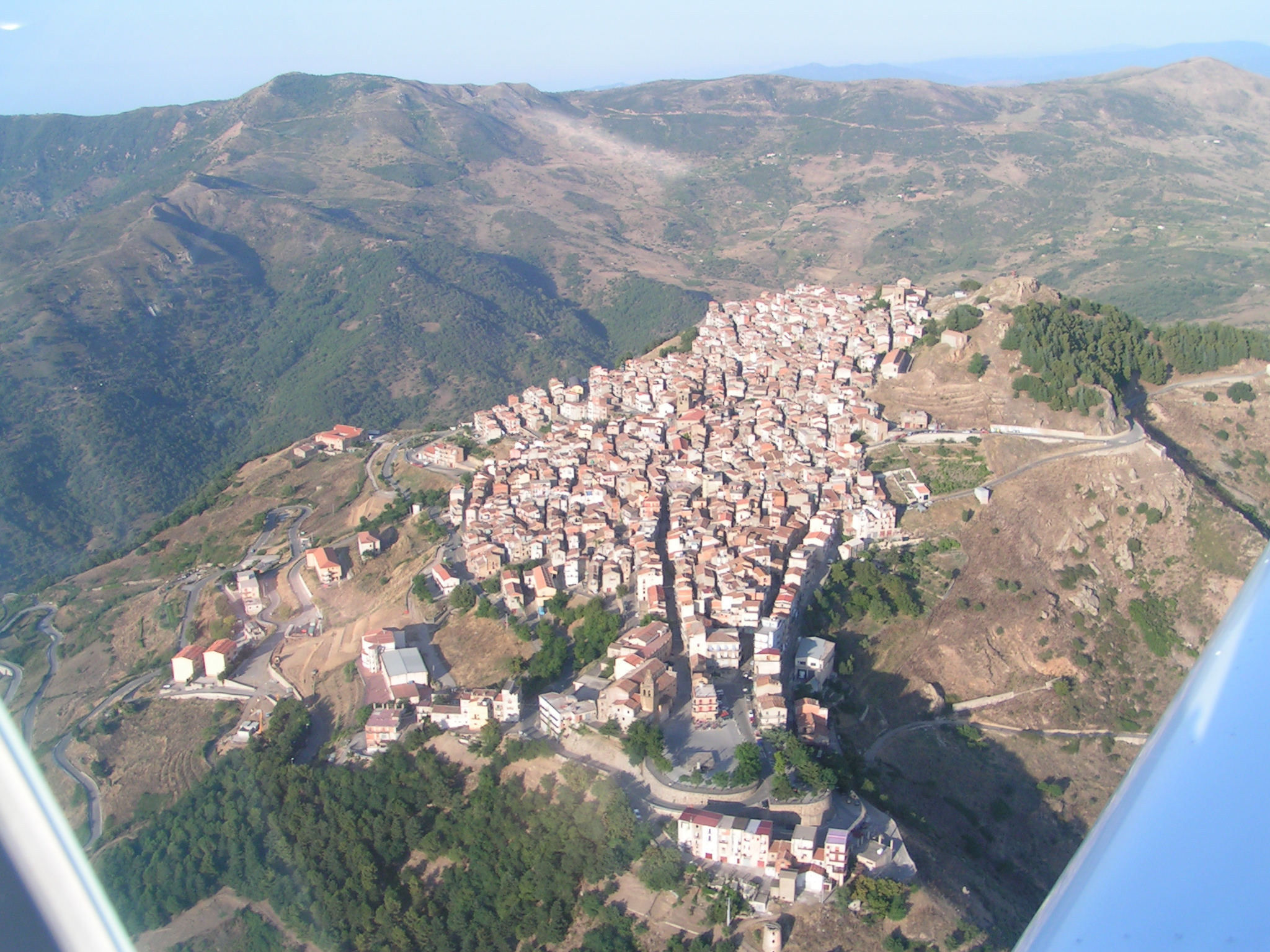 https://www.baialupo.com/gallery/2004-08-cefalu/2004_08_04_18_48_37S.jpg