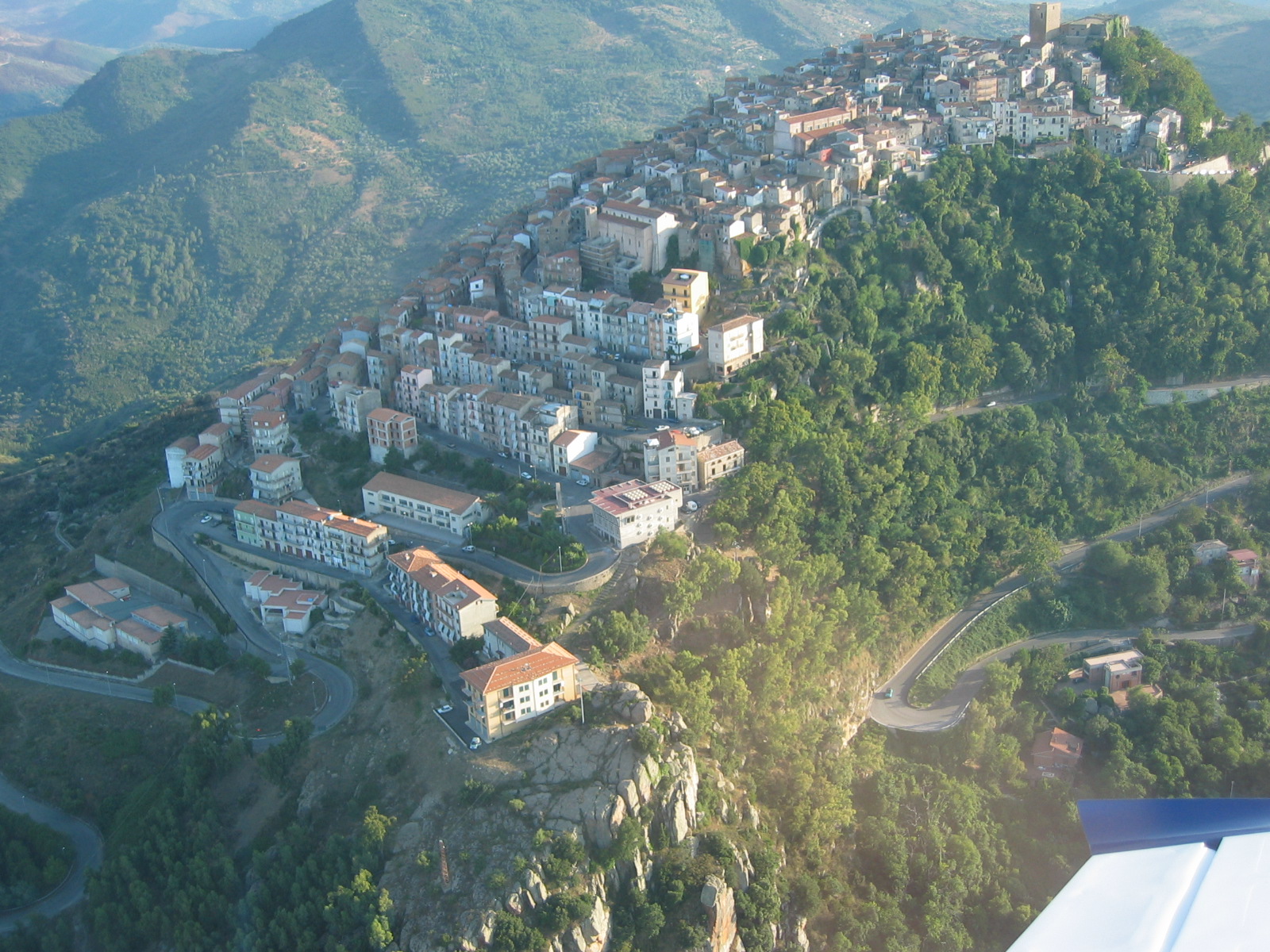https://www.baialupo.com/gallery/2004-08-cefalu/2004_08_04_18_51_51P.jpg