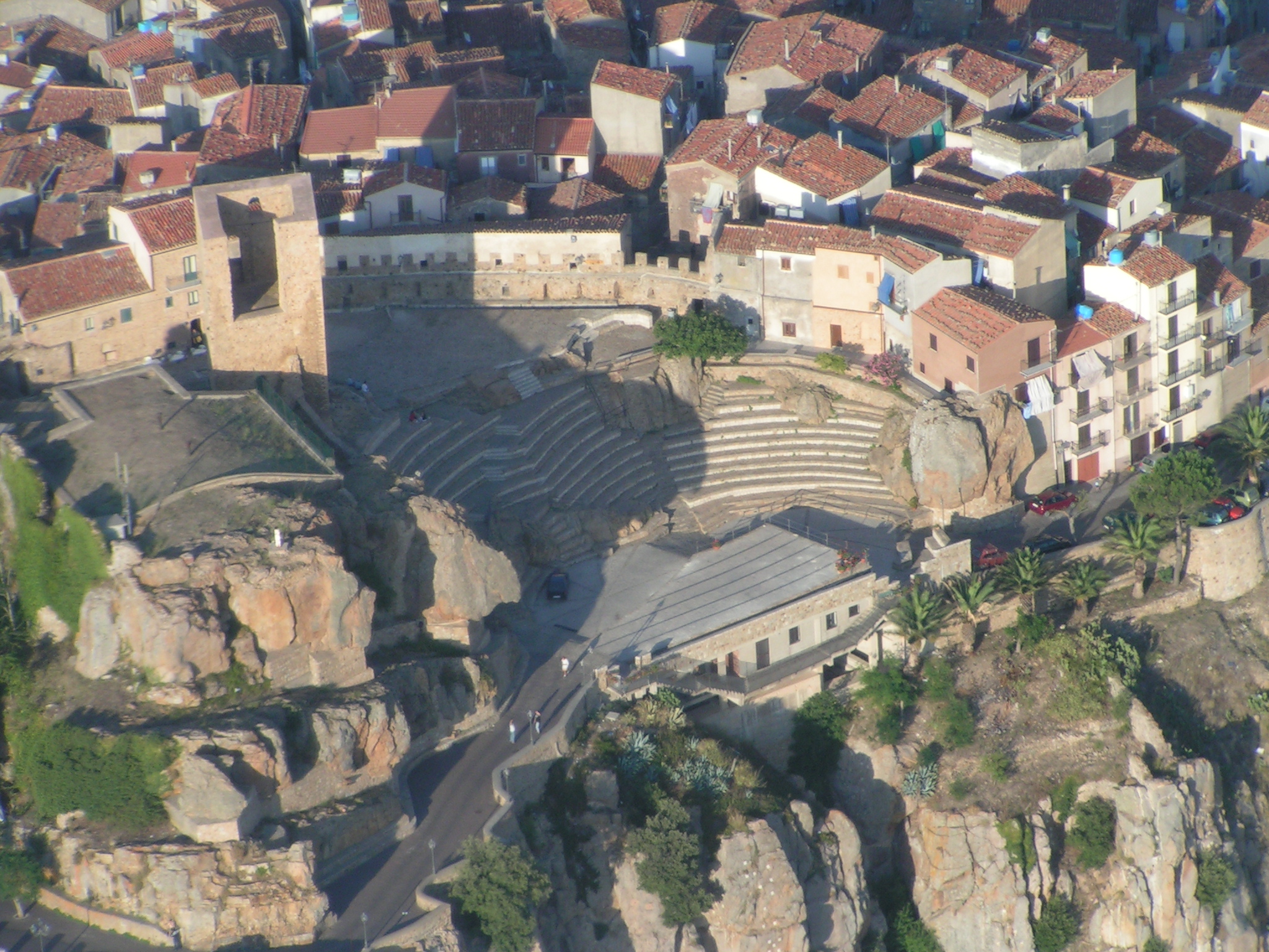 https://www.baialupo.com/gallery/2004-08-cefalu/2004_08_04_18_52_13S.jpg
