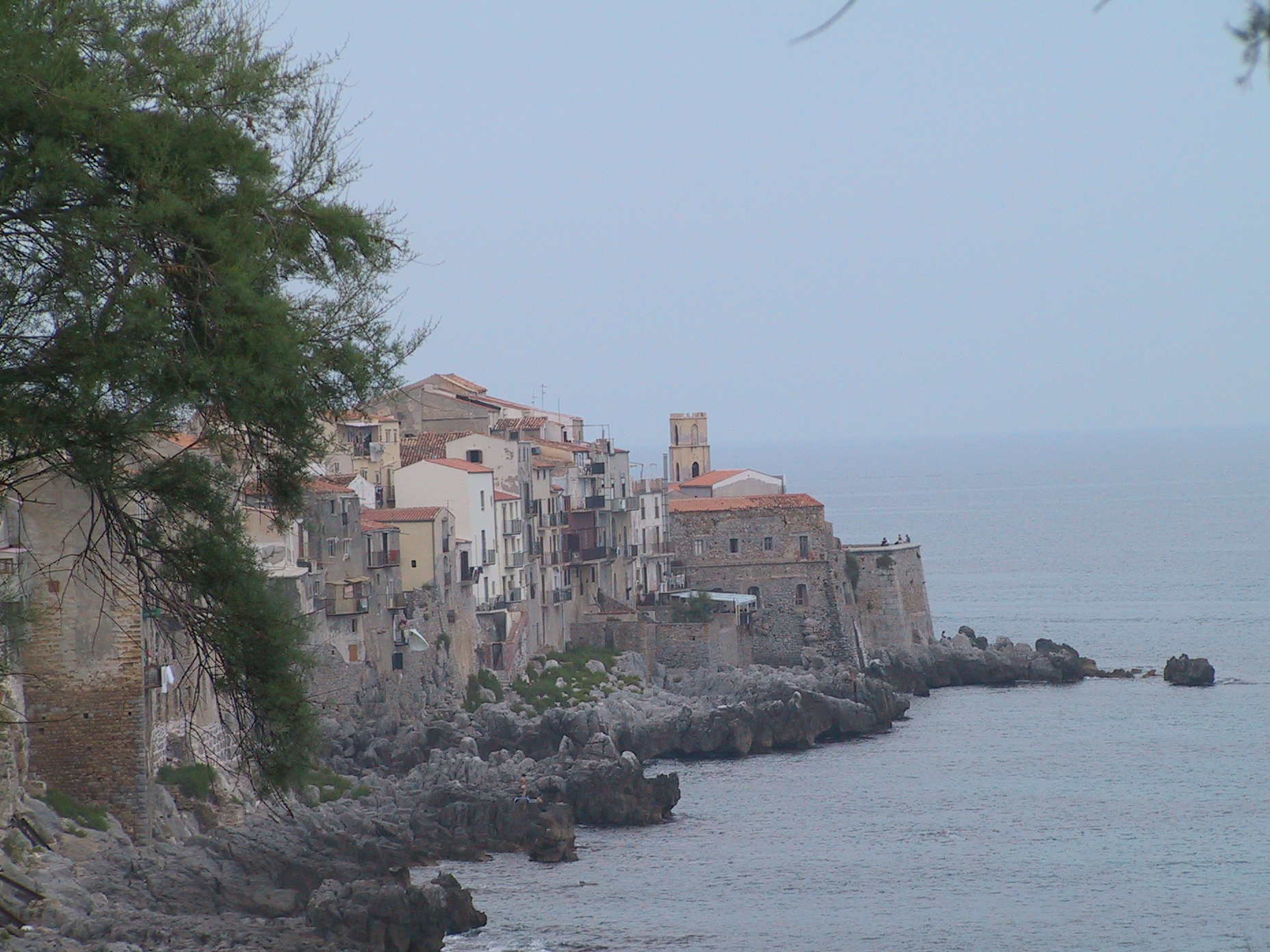 https://www.baialupo.com/gallery/2004-08-cefalu/2004_08_05_12_16_03I.jpg