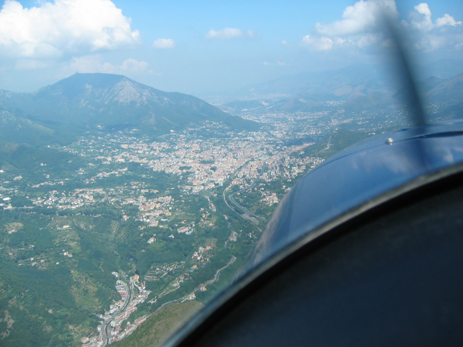 https://www.baialupo.com/gallery/2004-08-cefalu/2004_08_07_10_49_21P.jpg