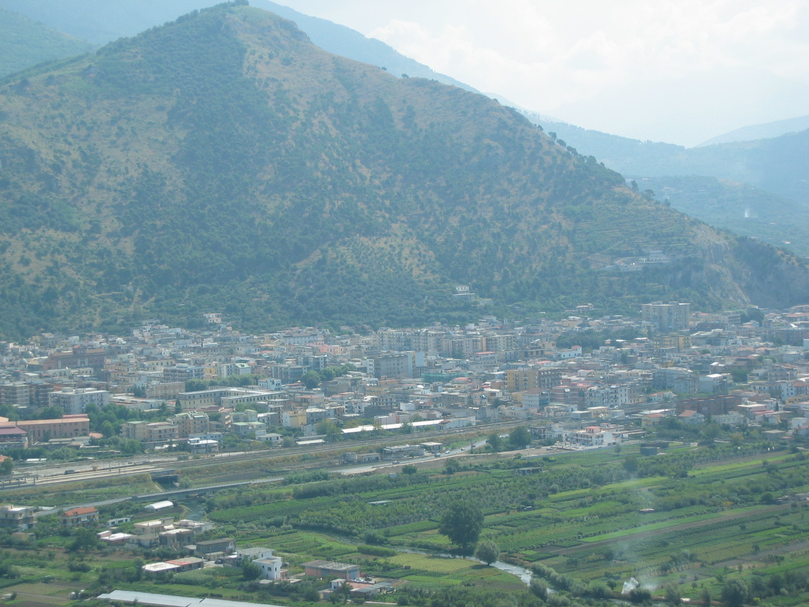 https://www.baialupo.com/gallery/2004-08-cefalu/2004_08_07_10_55_33P.jpg