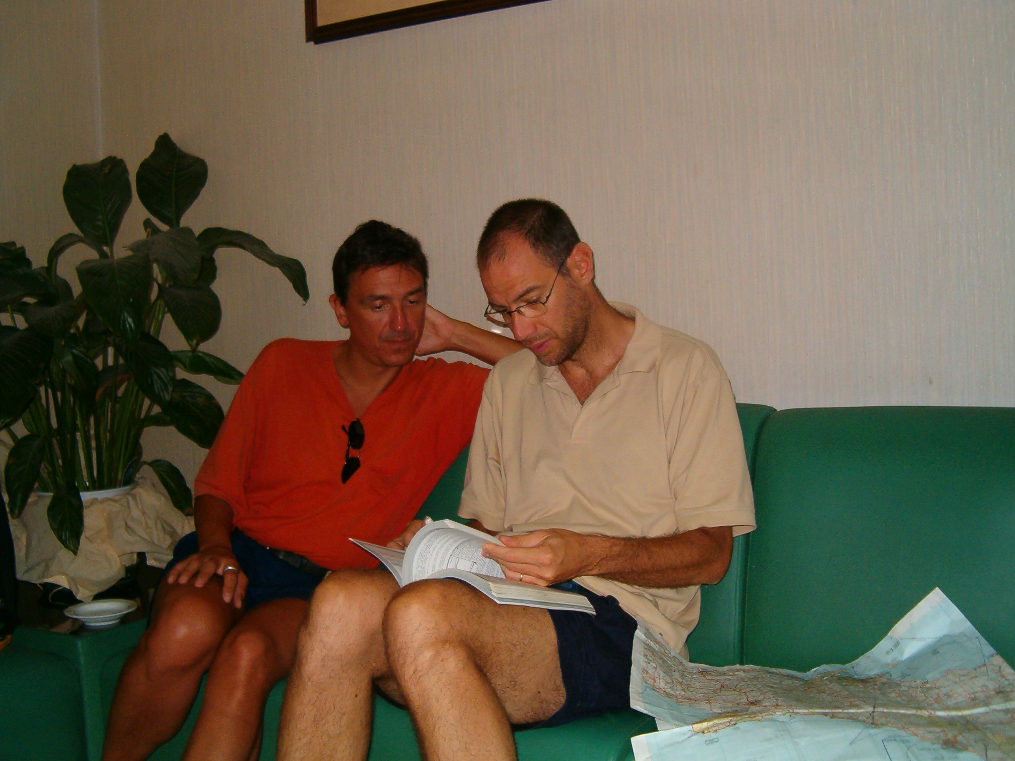 https://www.baialupo.com/gallery/2004-08-zingarata/HPIM0298.jpg