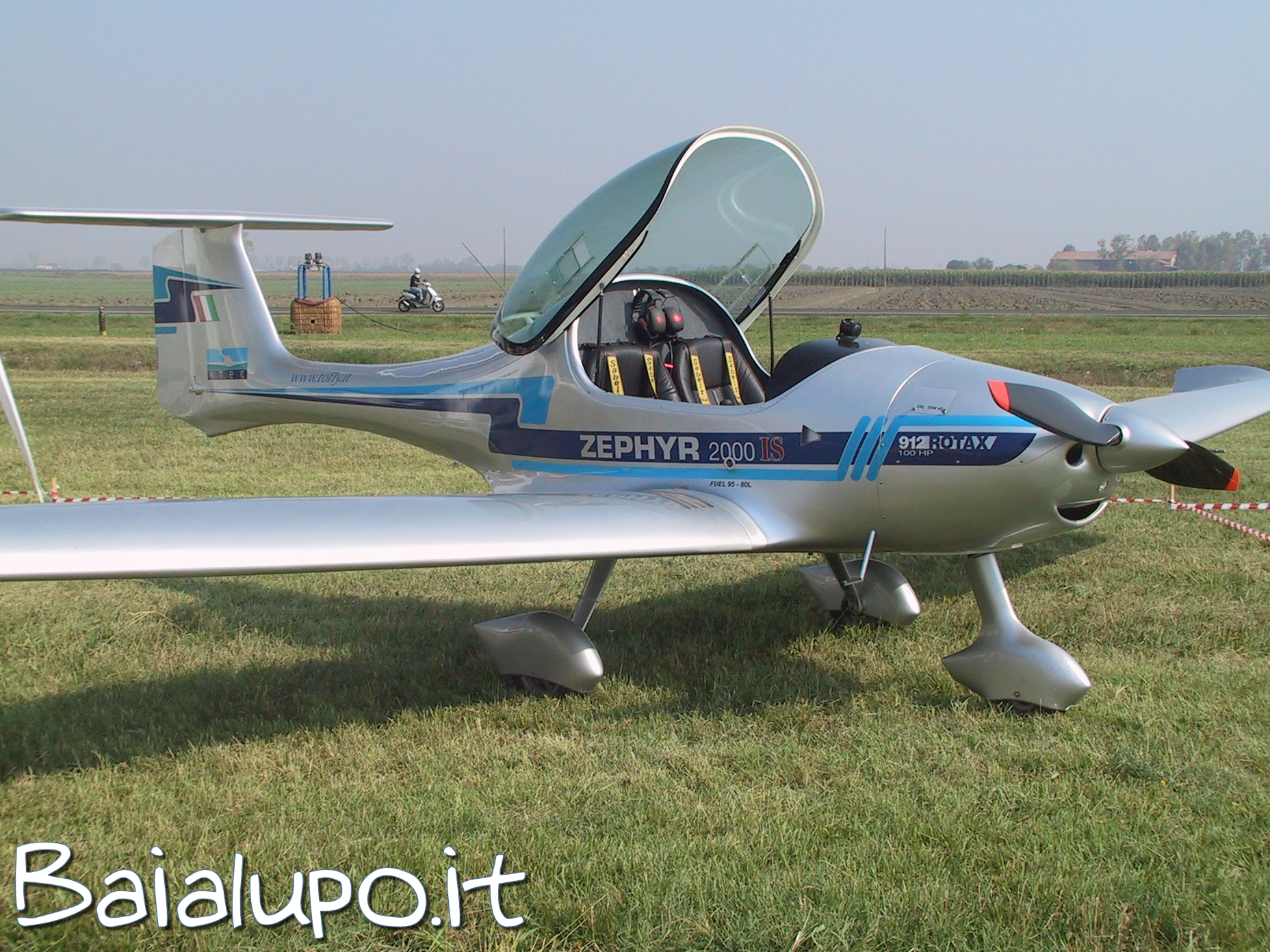 https://www.baialupo.com/gallery/2004-09-carpi/I1737.jpg
