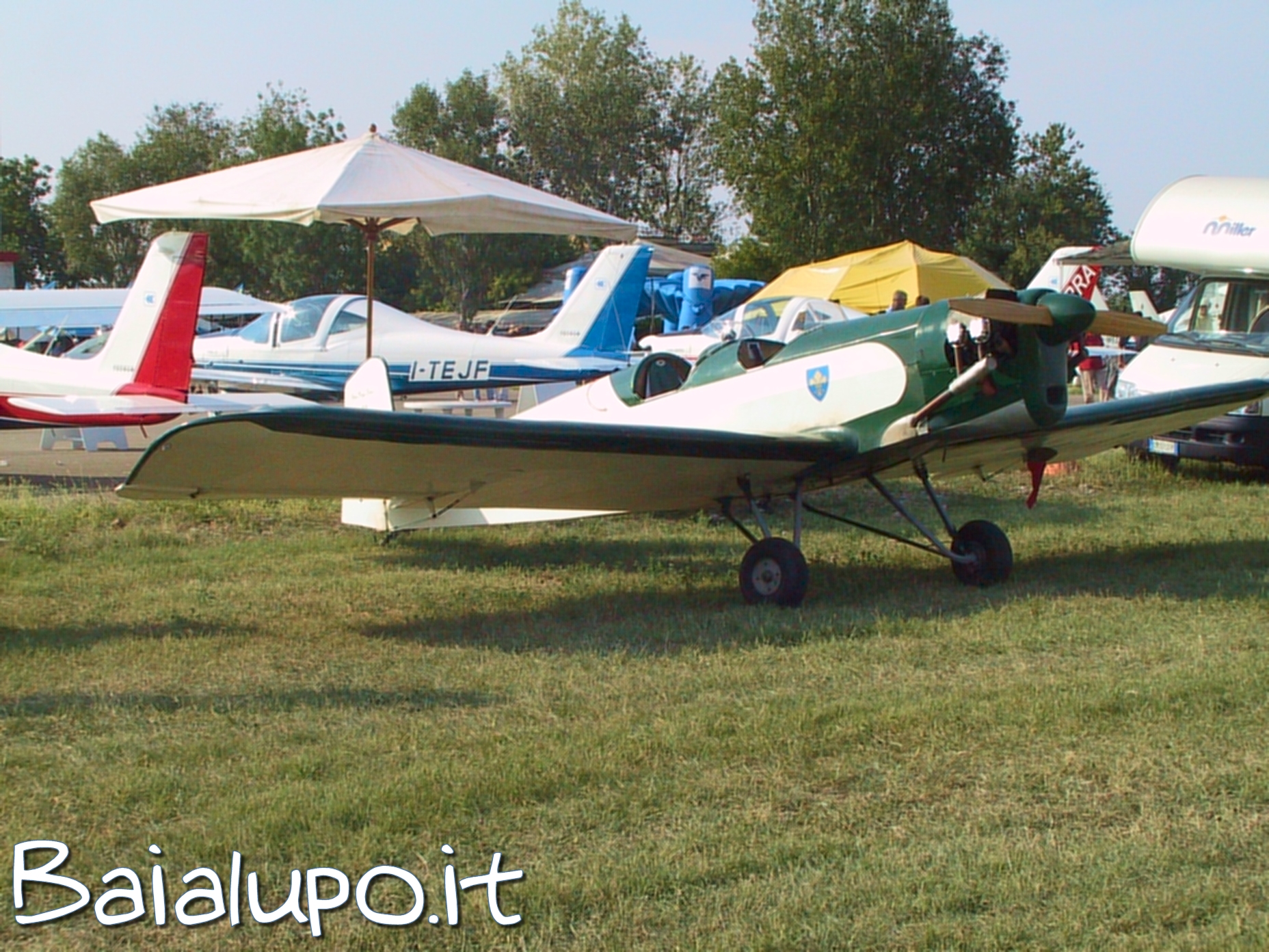 https://www.baialupo.com/gallery/2004-09-carpi/I1784.jpg