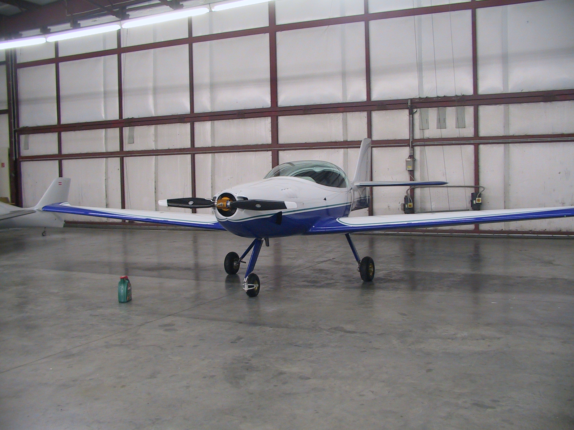 https://www.baialupo.com/gallery/2004-12-skyliner/IMG_2106.jpg