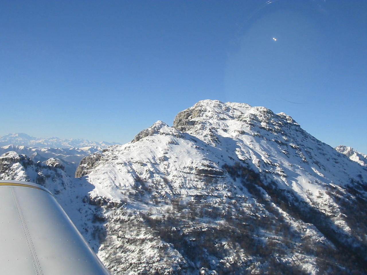 https://www.baialupo.com/gallery/2005-01-tonale/IMG_0007.jpg