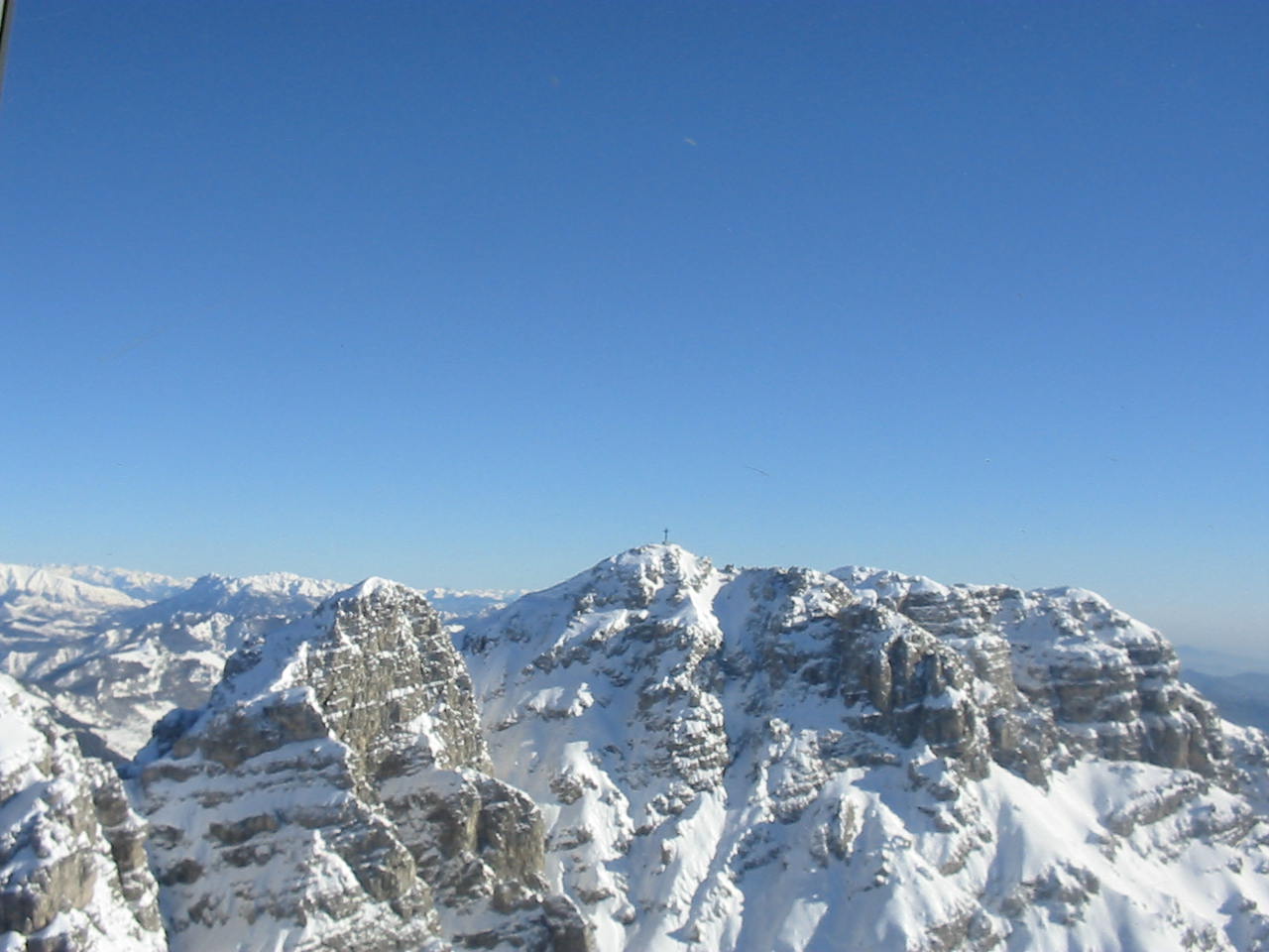 https://www.baialupo.com/gallery/2005-01-tonale/IMG_0010.jpg