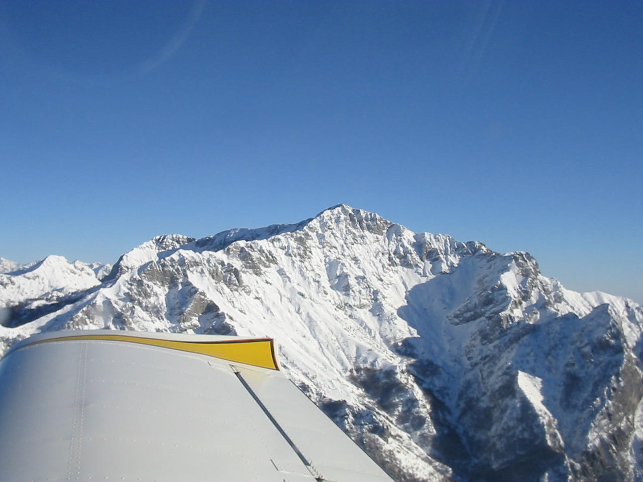 https://www.baialupo.com/gallery/2005-01-tonale/IMG_0028.jpg