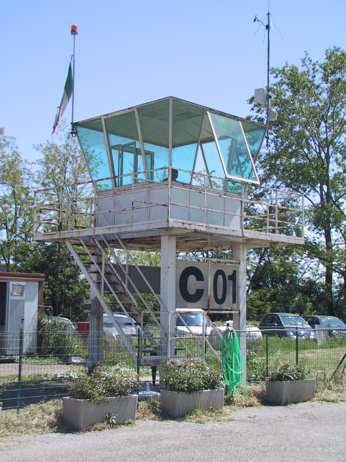 https://www.baialupo.com/gallery/2005-05-gragnano/IMG_2378.jpg