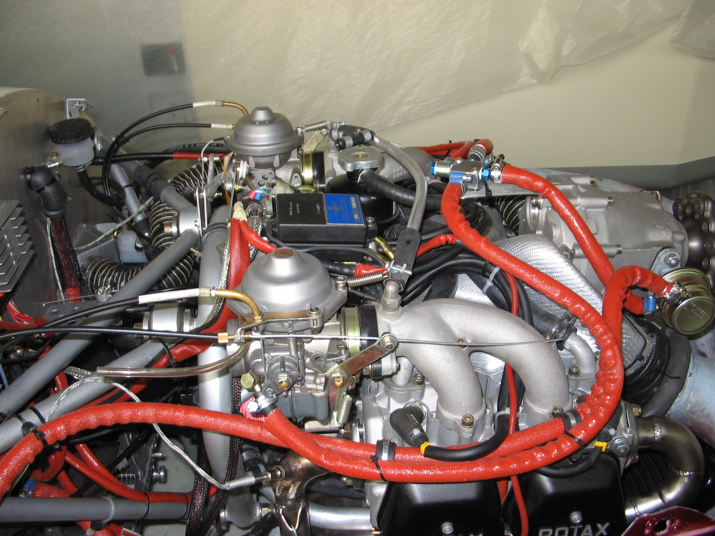 https://www.baialupo.com/gallery/2005-11-jodel-d18/motore_installato_luglio1.jpg