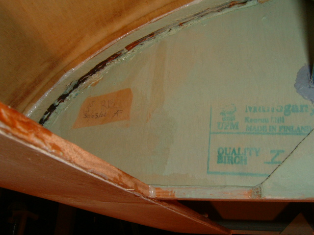 https://www.baialupo.com/gallery/2005-11-jodel-d18/ply_gl1_nose_rib.jpg