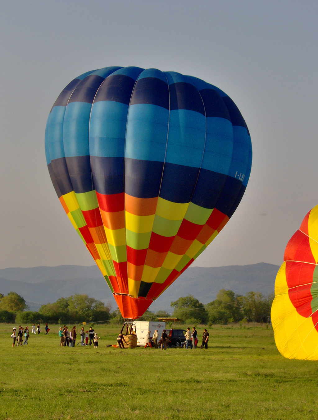 https://www.baialupo.com/gallery/2006-04-castiglione/pao00214.jpg