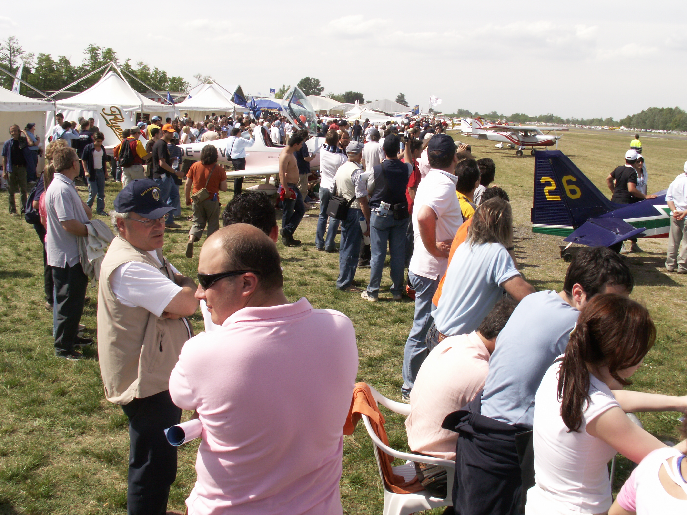 https://www.baialupo.com/gallery/2006-05-voghera/Voghera06_116.jpg
