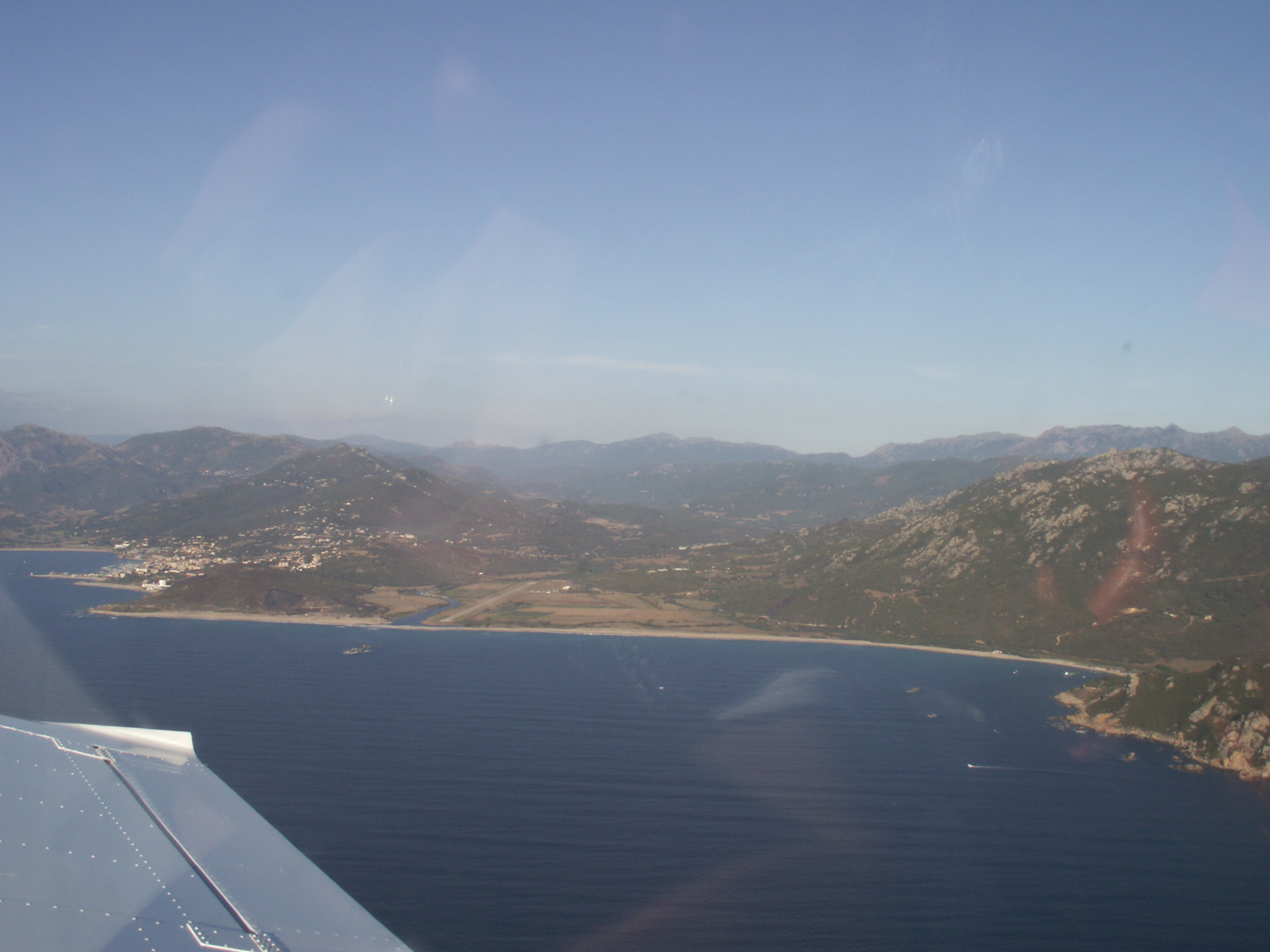 https://www.baialupo.com/gallery/2006-08-corsica/Corsica06_067.jpg
