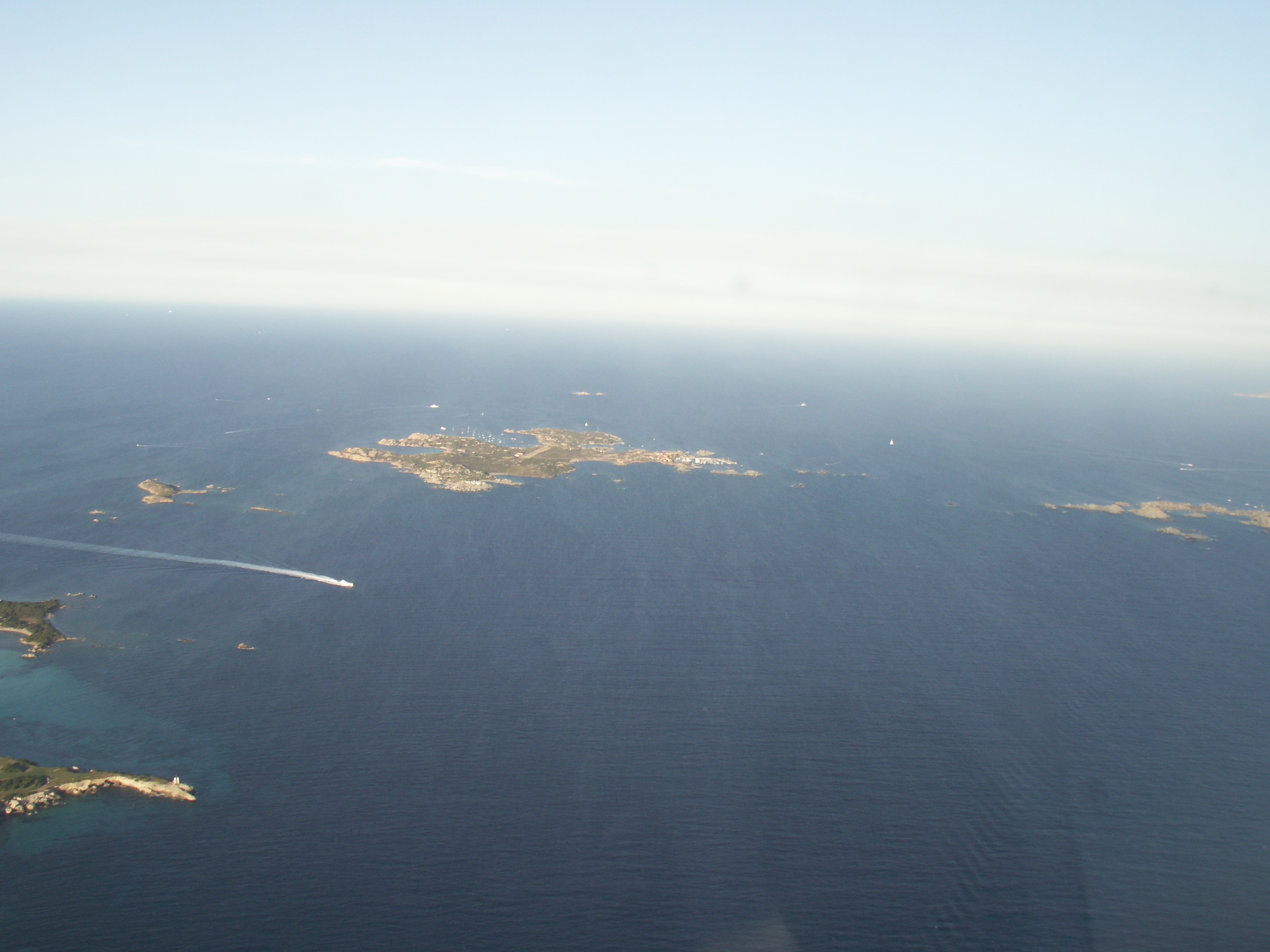 https://www.baialupo.com/gallery/2006-08-corsica/Corsica06_092.jpg