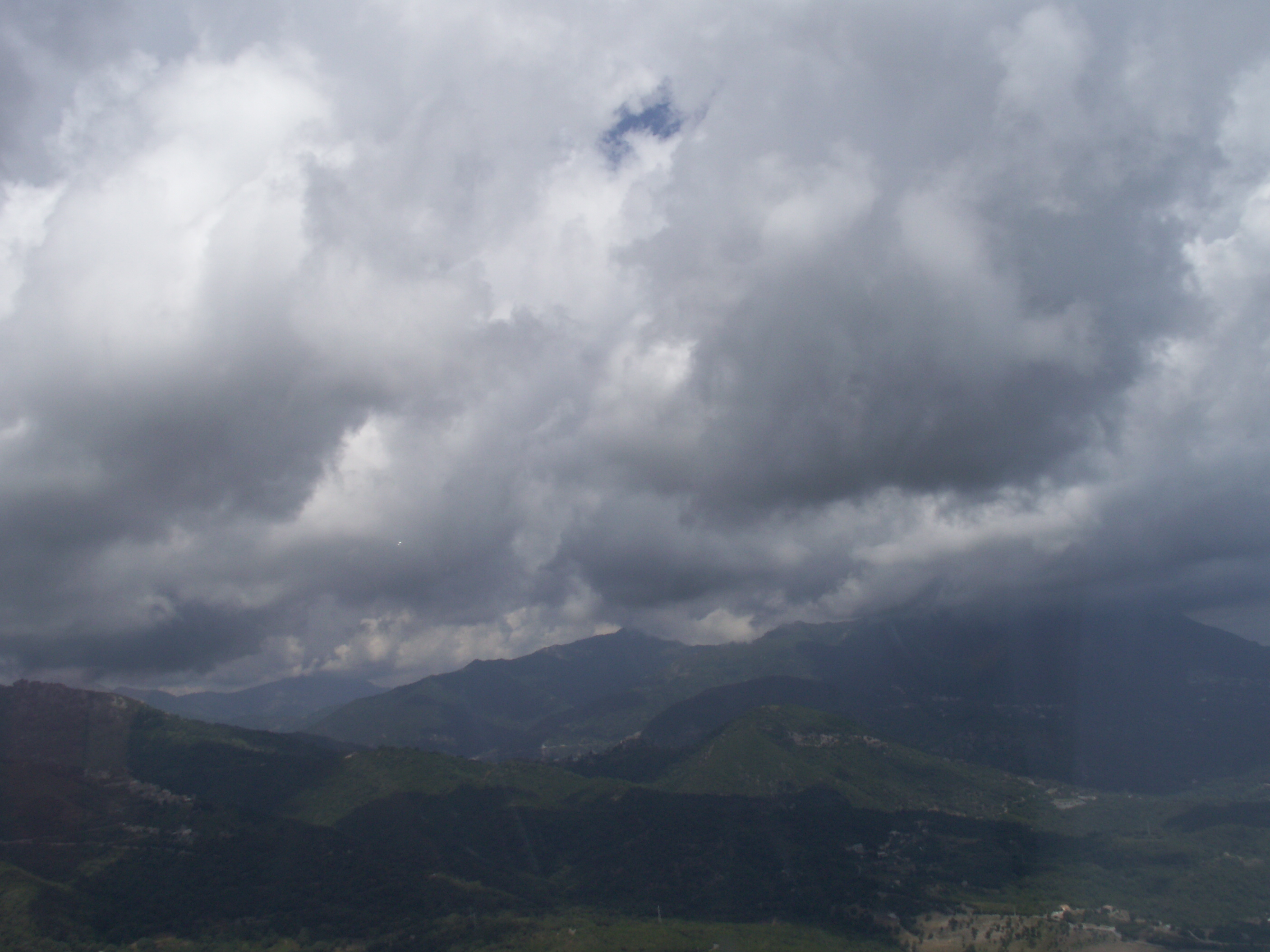 https://www.baialupo.com/gallery/2006-08-corsica/Corsica06_257.jpg