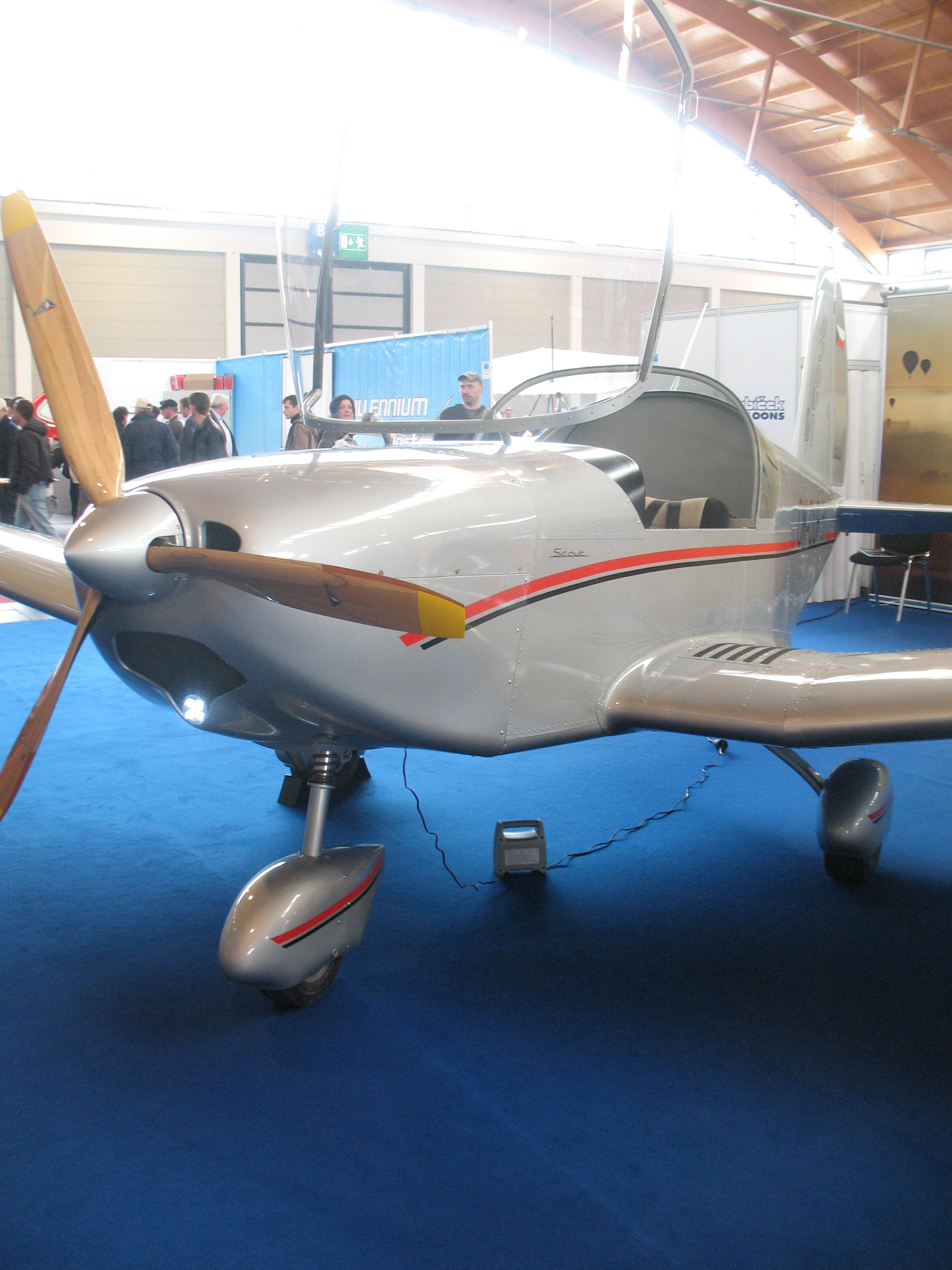 https://www.baialupo.com/gallery/2009-04-friedrichshafen/IMG_3154.jpg