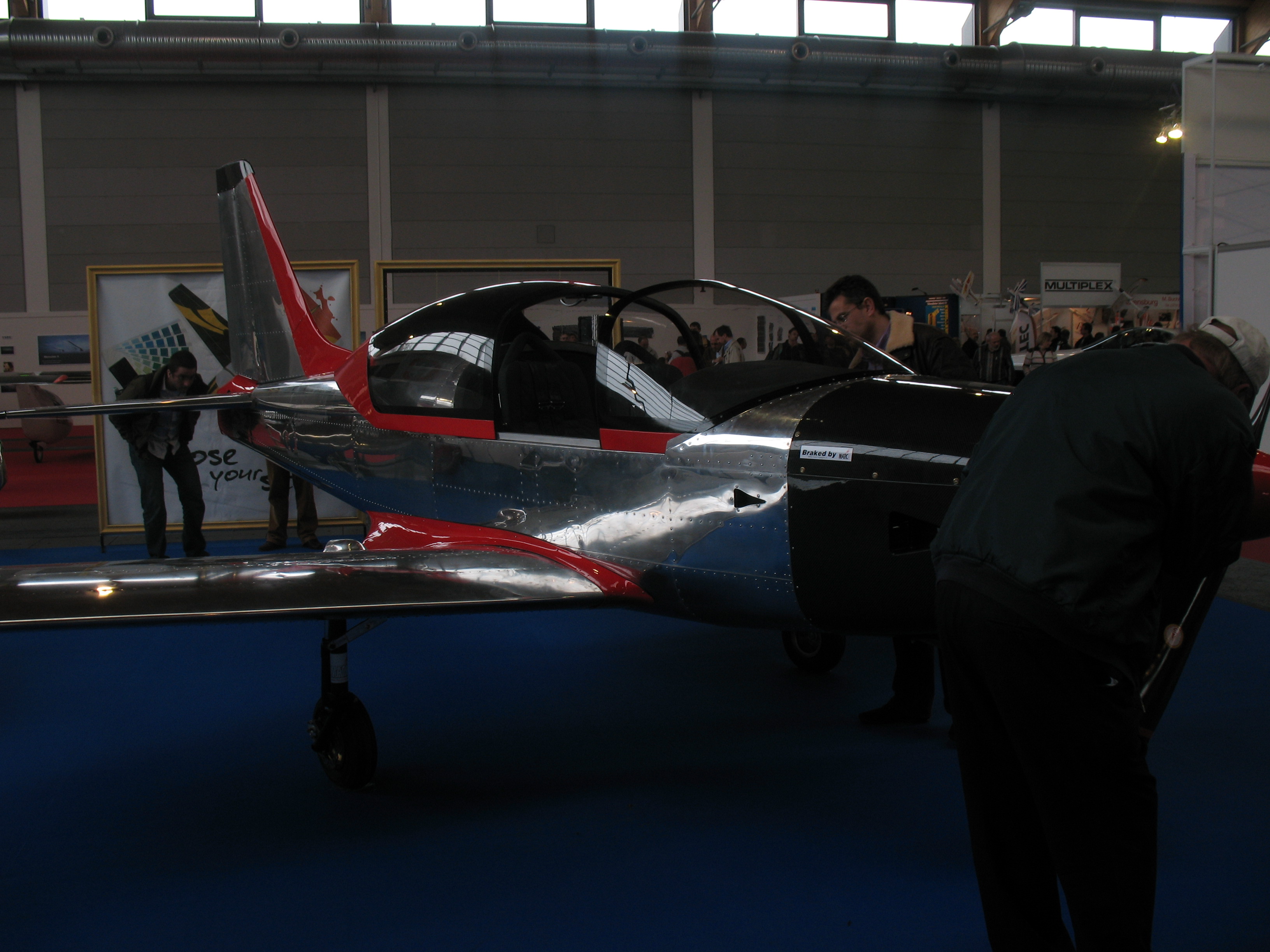 https://www.baialupo.com/gallery/2009-04-friedrichshafen/IMG_3156.jpg