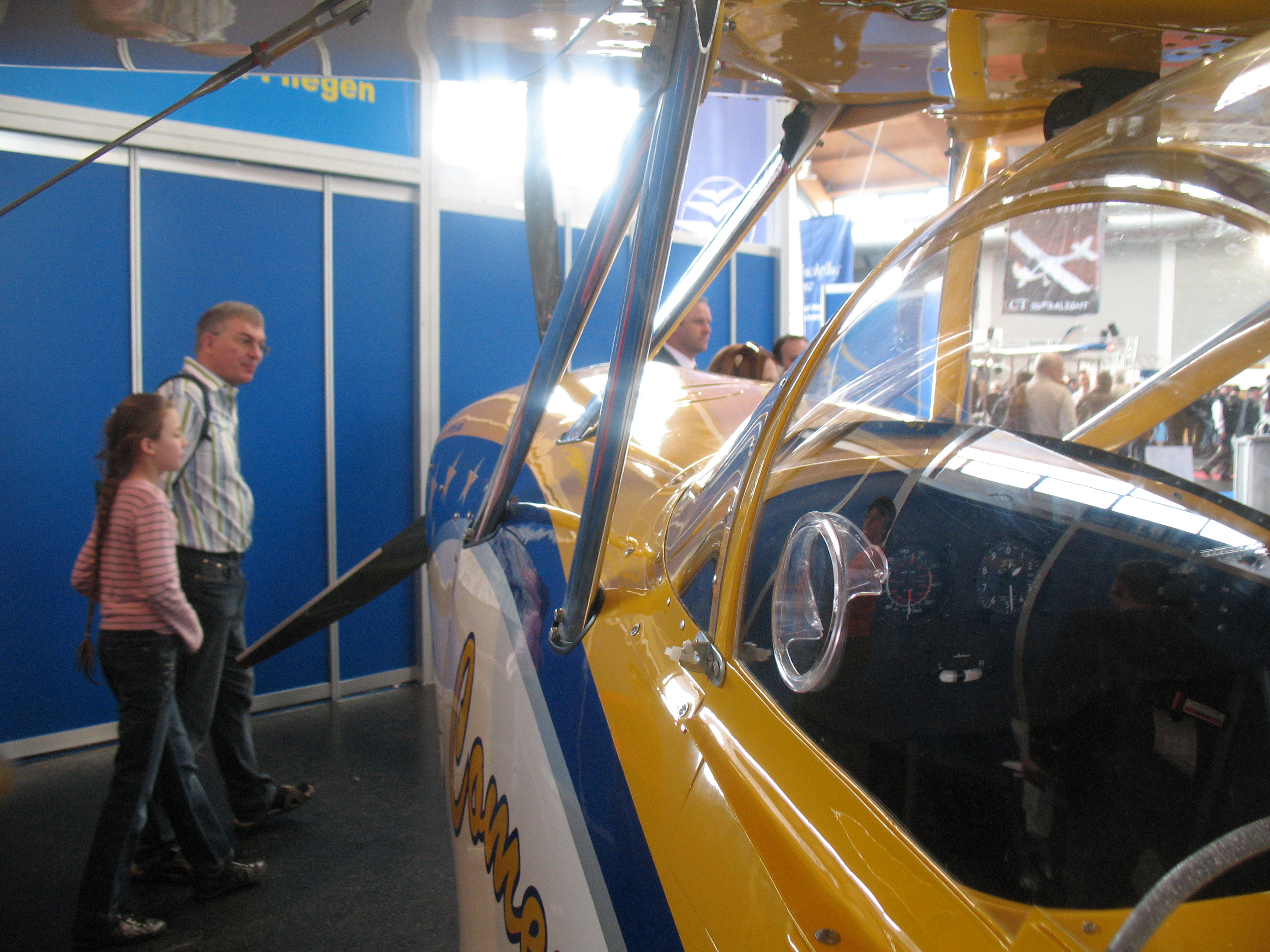 https://www.baialupo.com/gallery/2009-04-friedrichshafen/IMG_3173.jpg