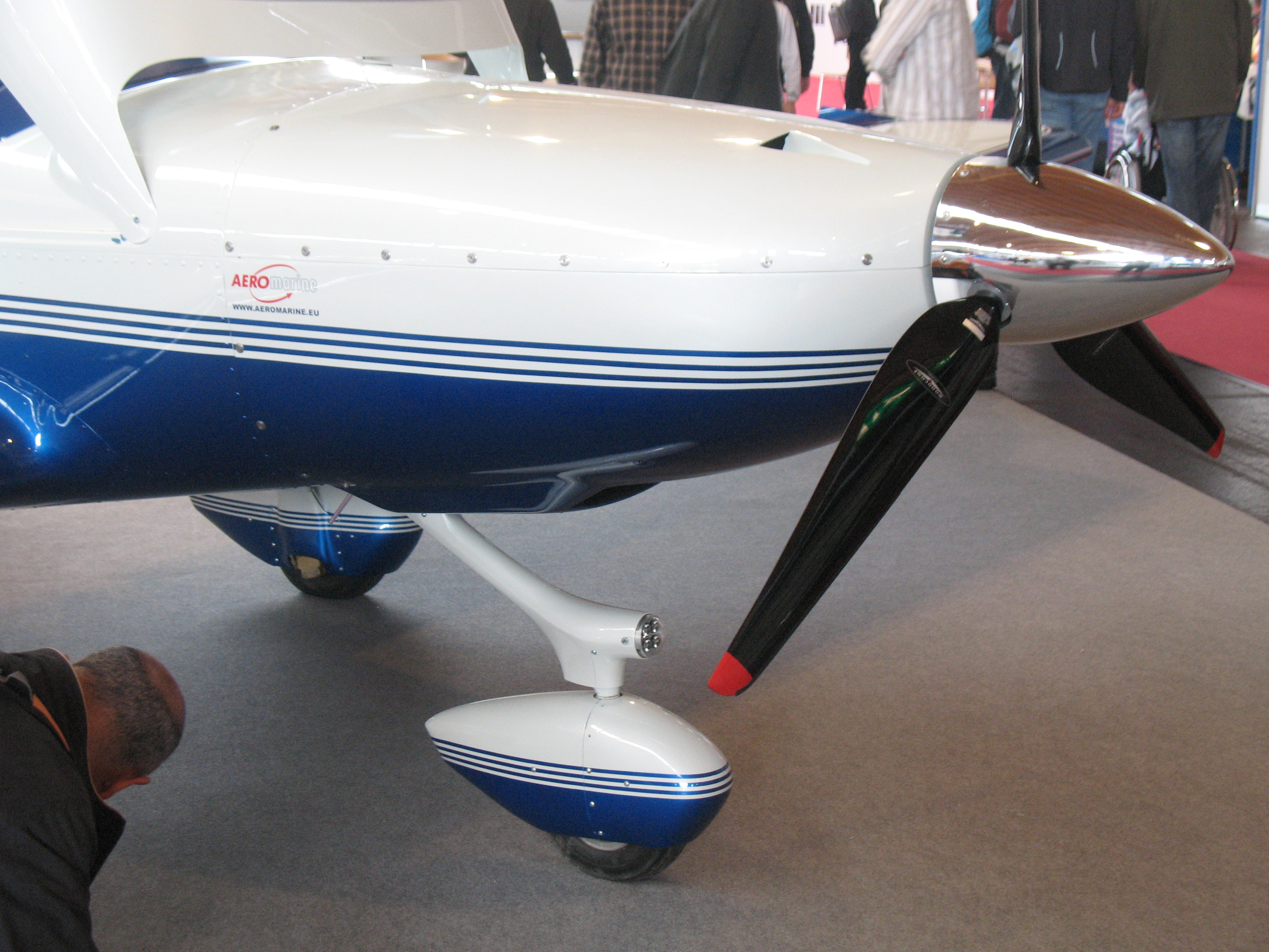 https://www.baialupo.com/gallery/2009-04-friedrichshafen/IMG_3177.jpg